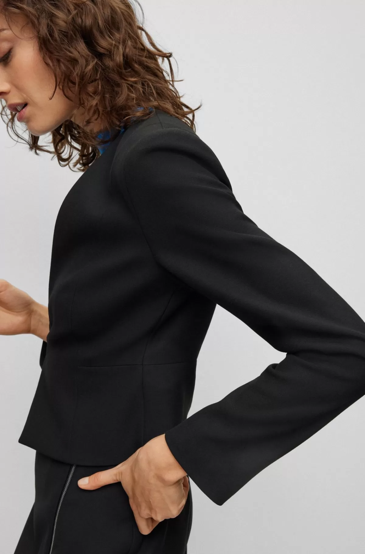 HUGO BOSS Afkortet Jakke Med Slim Fit I Stof Med Stræk Sort Store