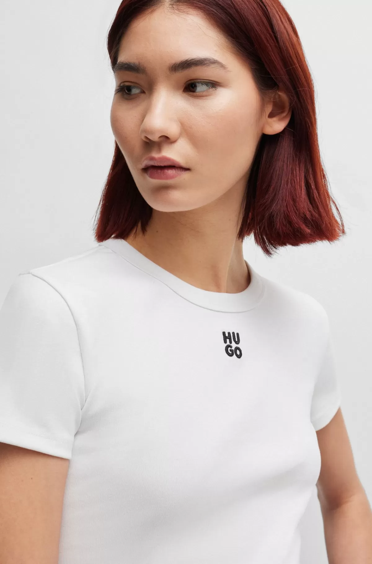 HUGO BOSS Afkortet T-shirt I Bomuldsblanding Med Slim Fit Og Stablet Logo Hvid New