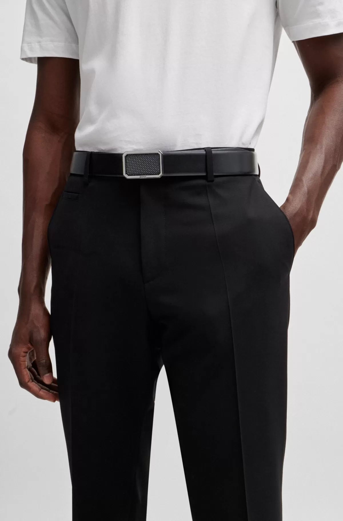 HUGO BOSS Bælte I Italiensk Læder Med Pladespænde Med Monogram Sort Fashion