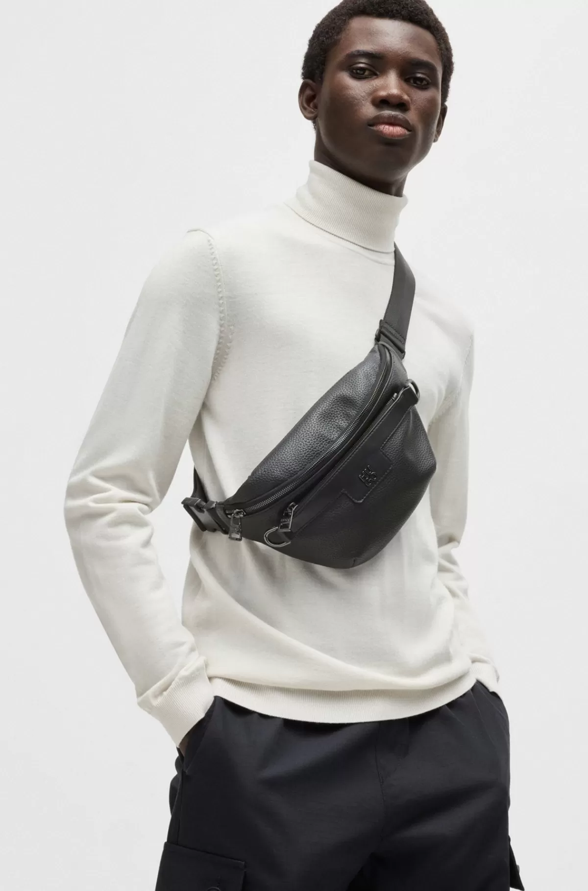 HUGO BOSS Bæltetaske I Imiteret Læder Med Stablet Logo Sort Shop
