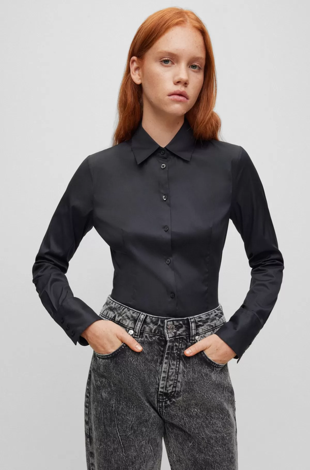 HUGO BOSS Bluse I Figursyet Pasform I Poplin, Der Er Nemt At Stryge Sort Online