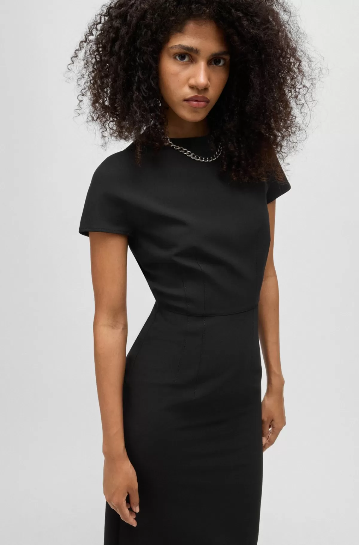 HUGO BOSS Bodycon-kjole Med Korte ærmer Og Synlig Lynlås I Ryggen Sort Hot