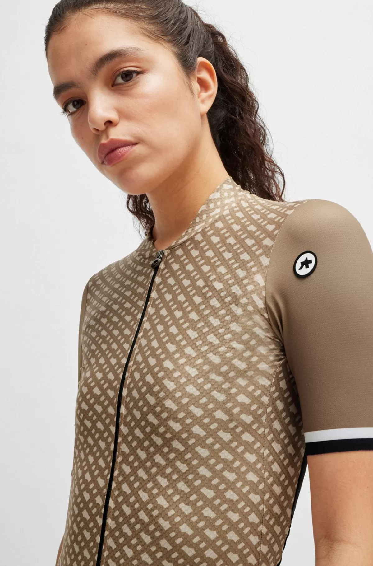 HUGO BOSS BOSS X ASSOS-træningstrøje Med Baglommer Med Stræk Til Sikker Opbevaring Af Dine Småting Beige Discount