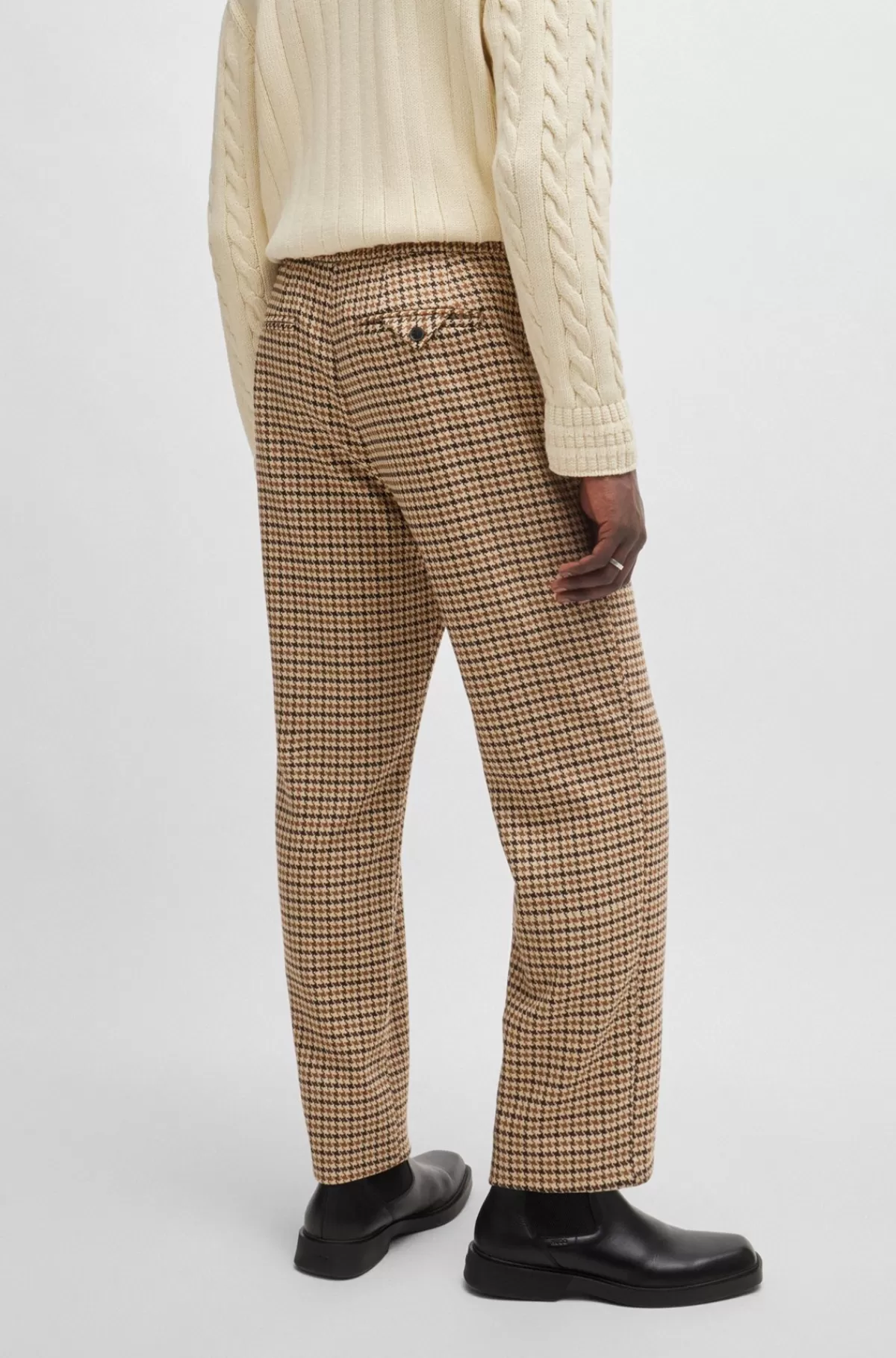 HUGO BOSS Bukser Med Et Moderne Fit I Materiale Med Stræk Og Hanefjedstern Mørkebrun Best Sale