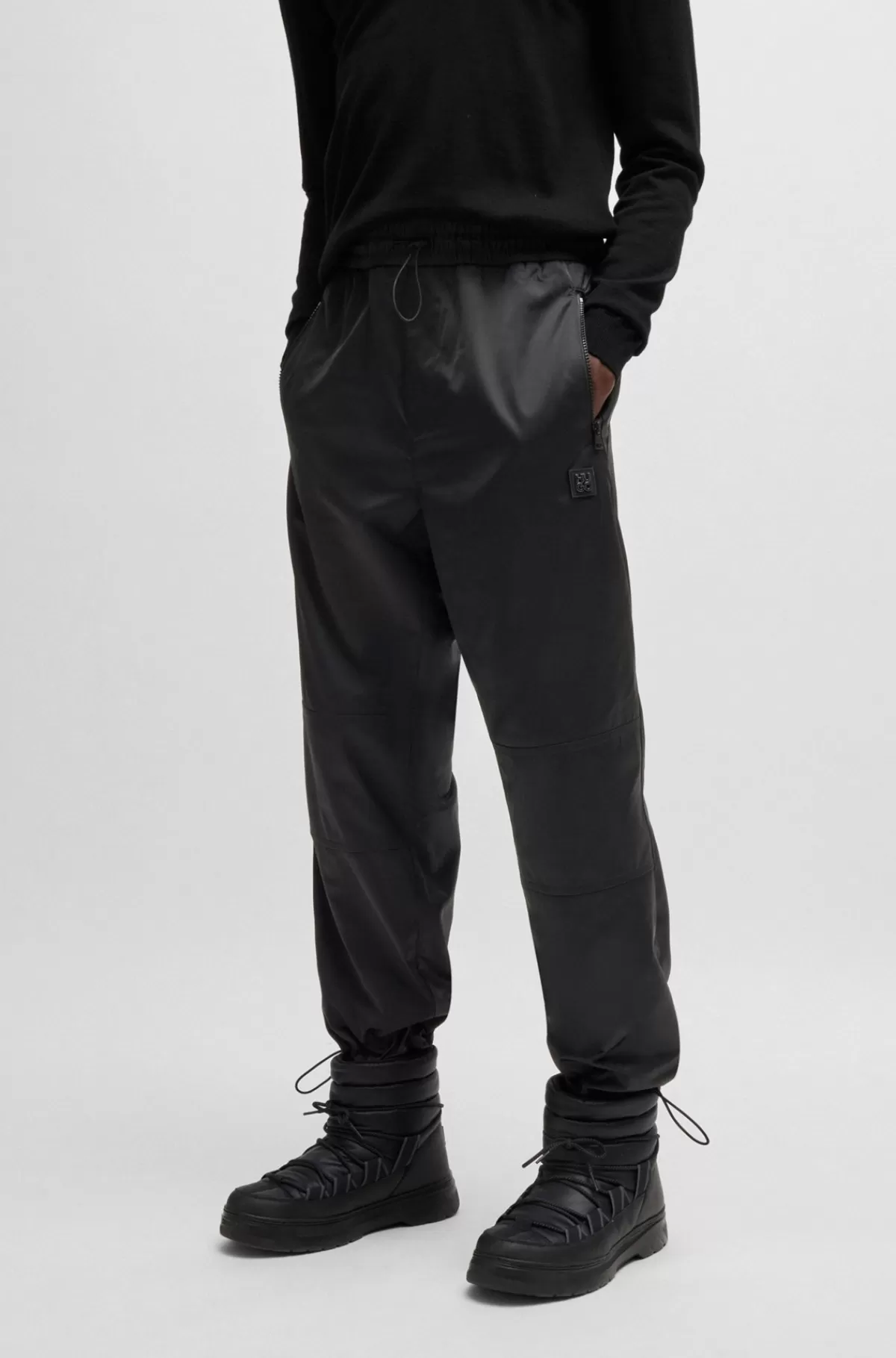 HUGO BOSS Bukser Med Regular Fit I Vandskyende Satin Sort Discount
