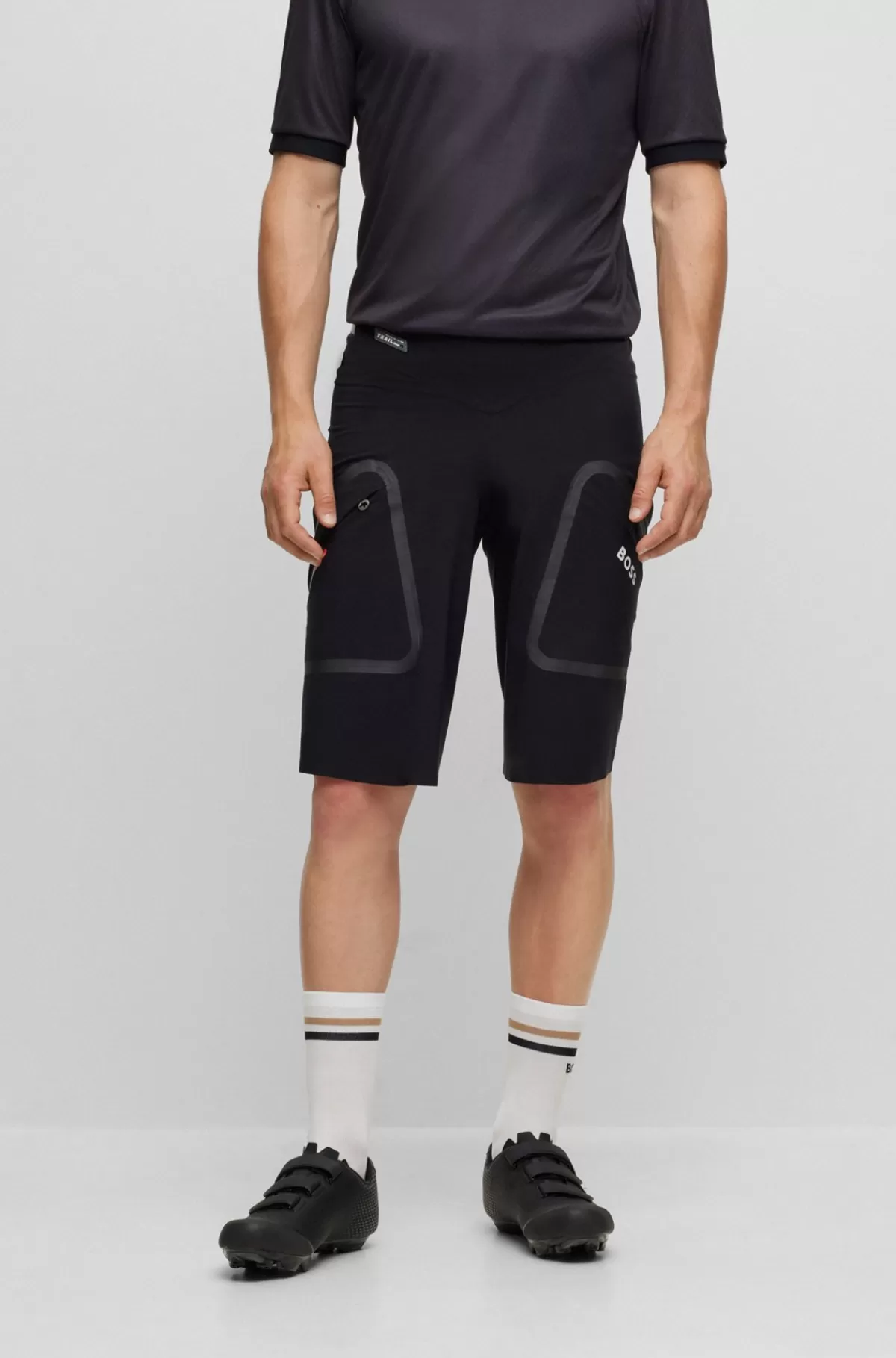 HUGO BOSS Cargoshorts Med Regular Fit Og Branding Fra BOSS X ASSOS Sort Flash Sale