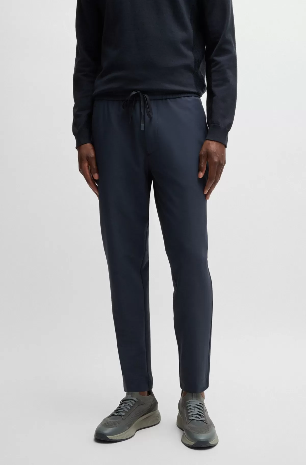 HUGO BOSS Chinos Med Tapered Fit I Strygelet Stof Med Stræk I Fire Retninger Mørkeblå Store
