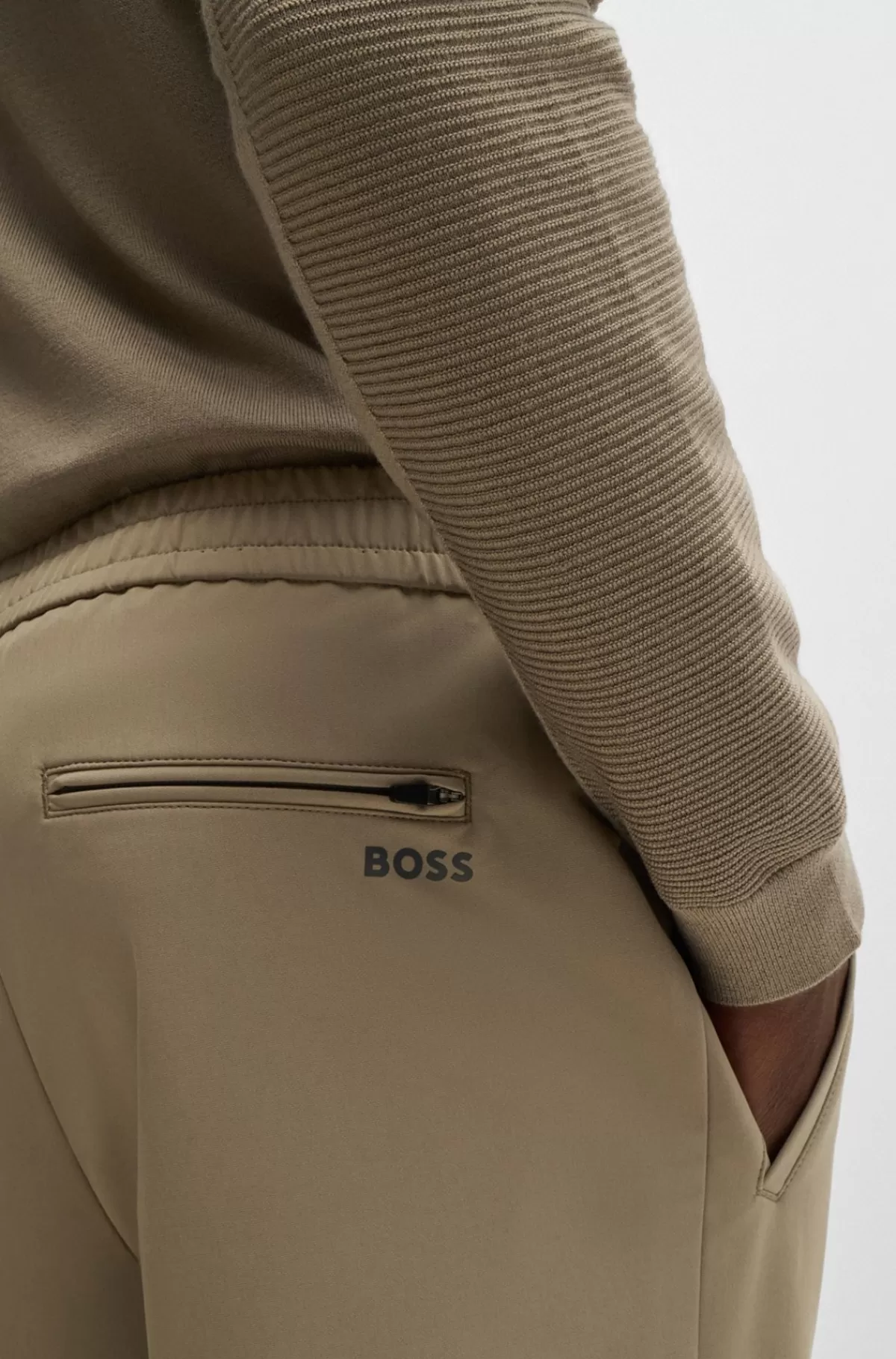 HUGO BOSS Chinos Med Tapered Fit I Strygelet Stof Med Stræk I Fire Retninger Brun New