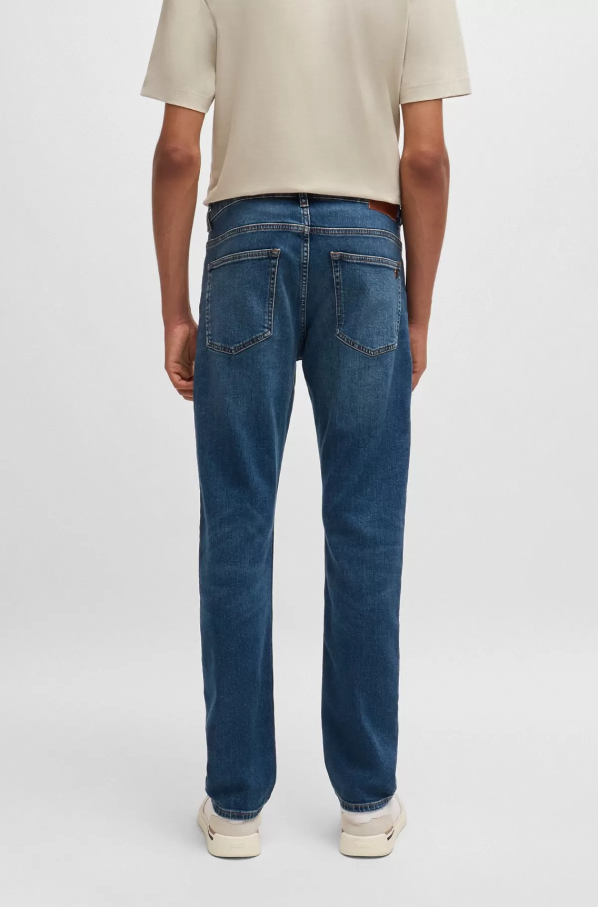 HUGO BOSS Delaware Slim Fit Blå Jeans I Behagelig Denim Med Stræk Mørkeblå Sale