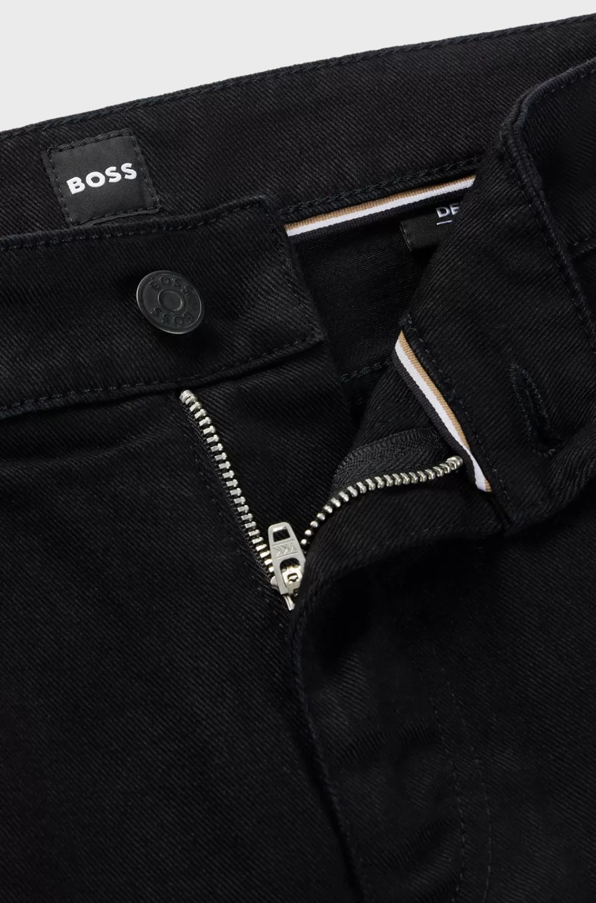 HUGO BOSS Delaware Slim Fit Jeans I Dyb Italiensk Denim Sort Shop