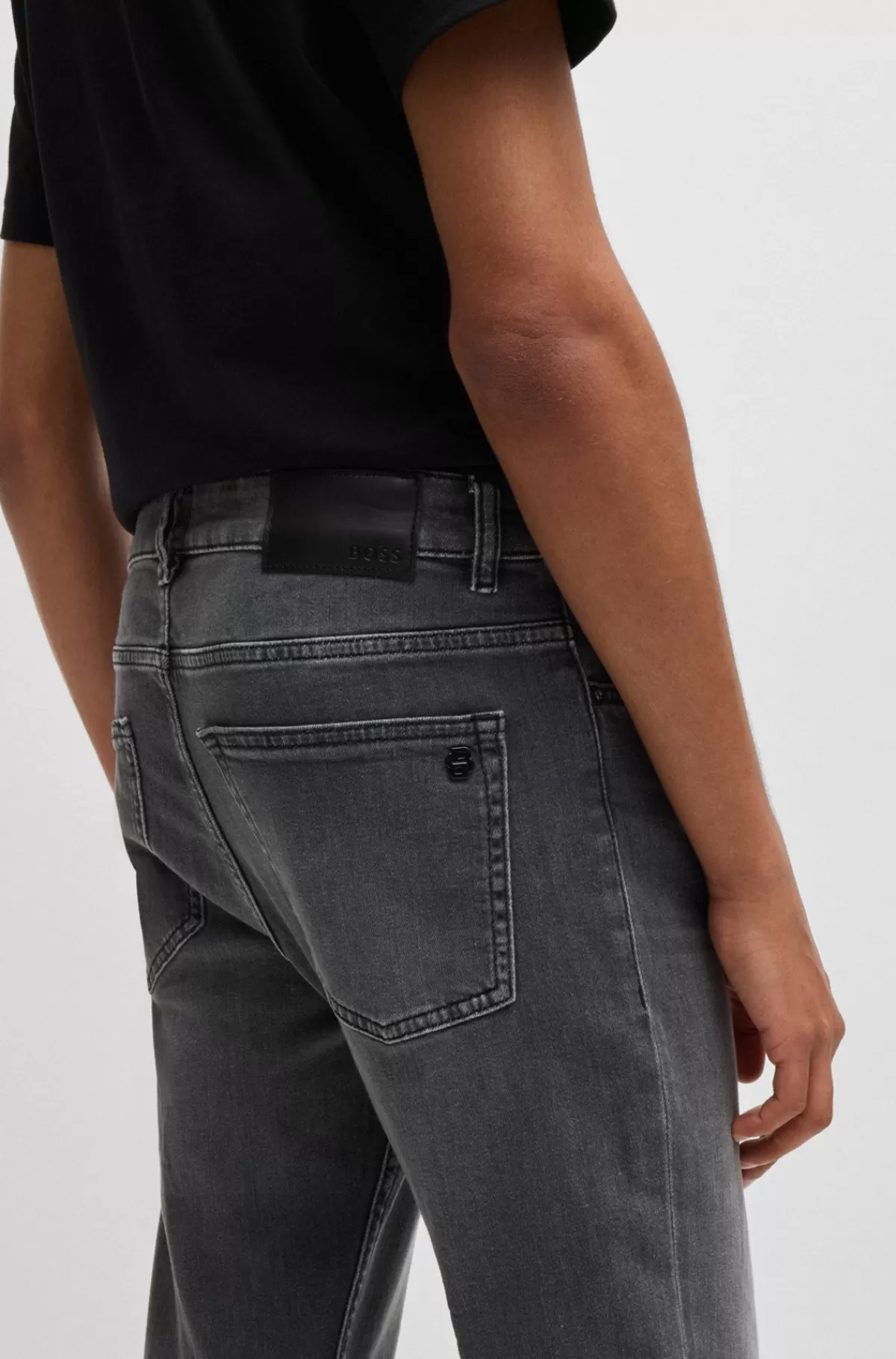 HUGO BOSS Delaware Slim Fit Jeans I Sort Denim Med Behageligt Stærk Grå Fashion