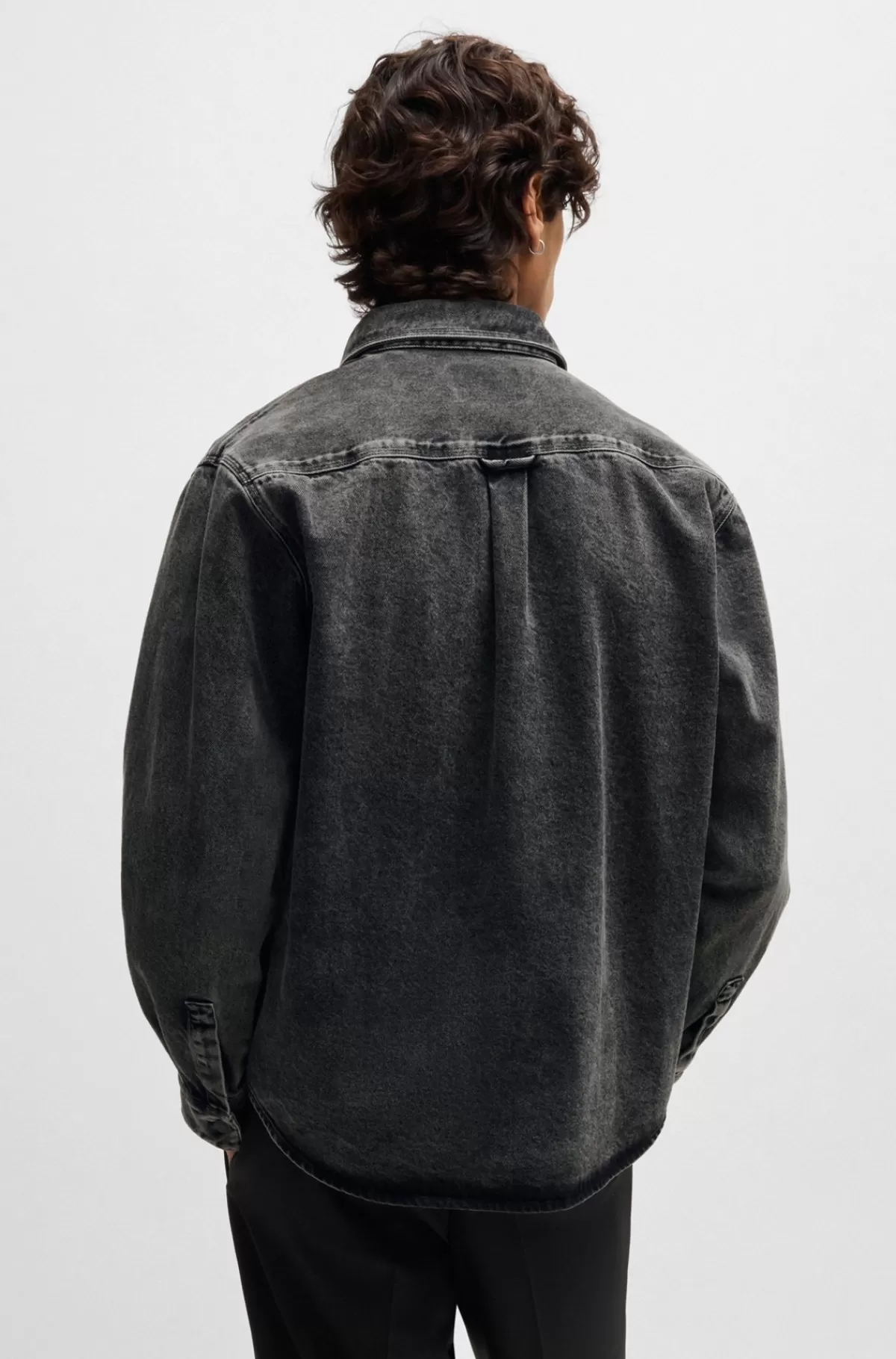 HUGO BOSS Denimskjorte Med Oversize Fit Og Påsyede Lommer Mørkegrå Shop