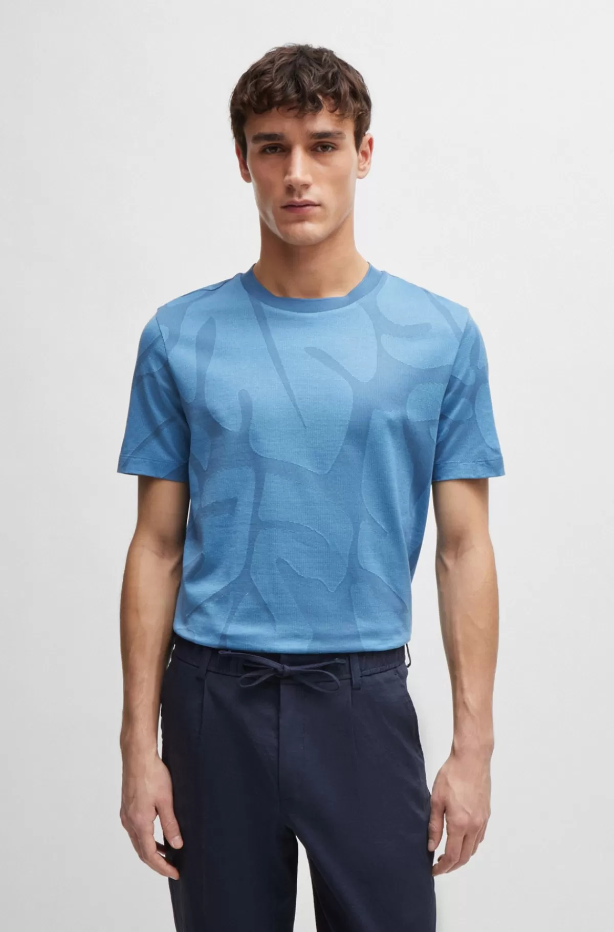 HUGO BOSS En T-shirt I Bomuld Med Fingerfilodendron-mønster I To Toner Lyseblå Sale