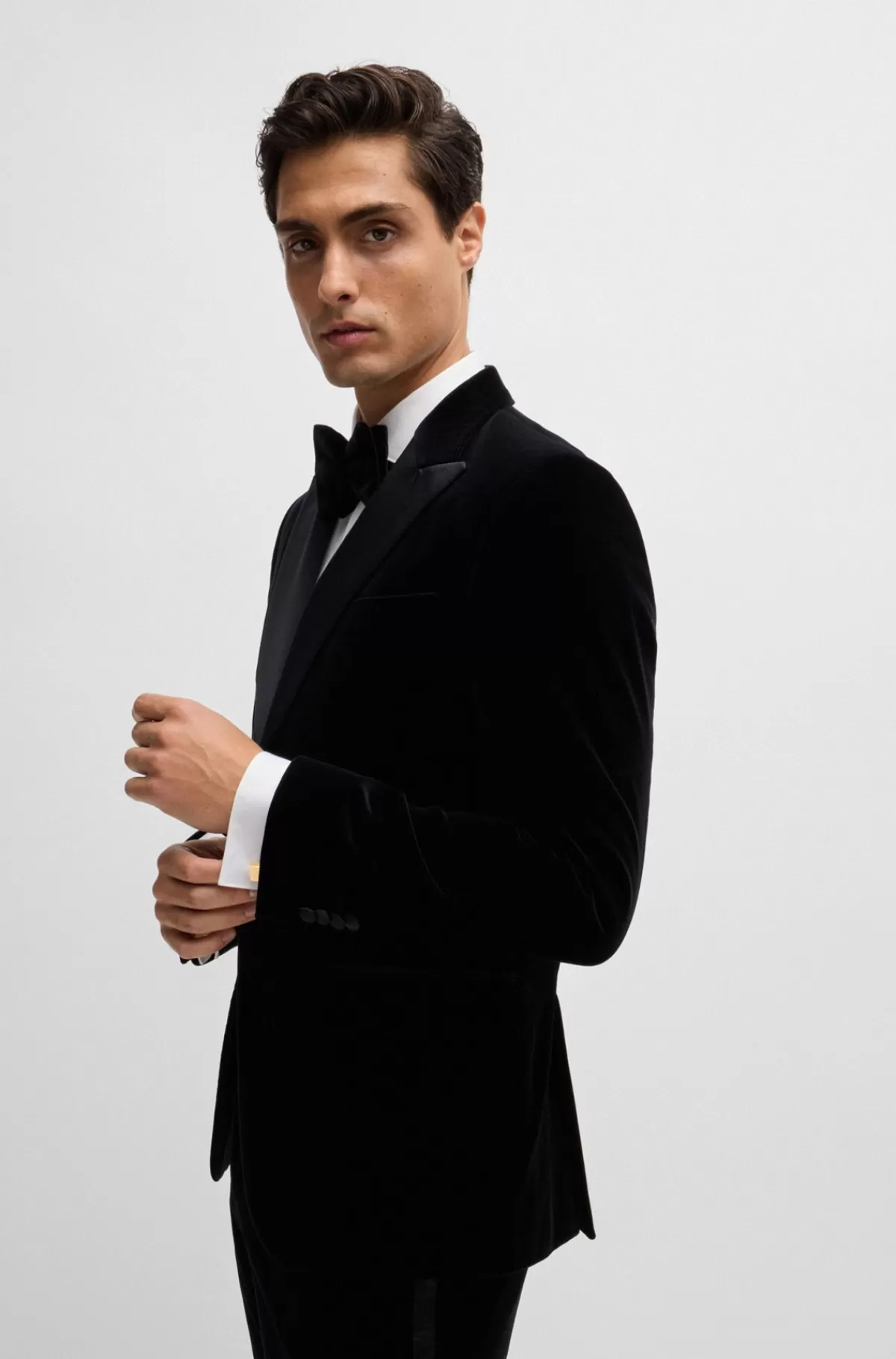 HUGO BOSS Firkantede Manchetknapper I Messing Med Indgraverede Monogrammer Guld Hot