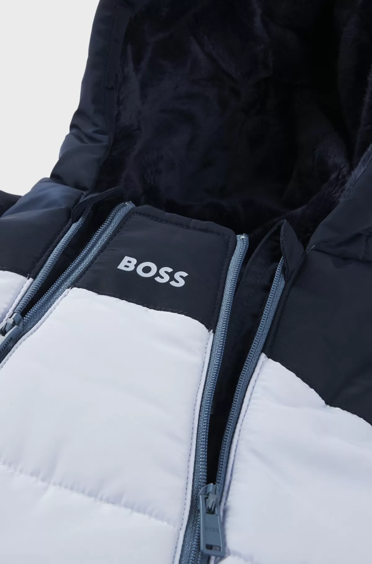 HUGO BOSS Flyverdragt Til Babyer Med For Af Kunstig Pels Og Logodetaljer Lyseblå Store