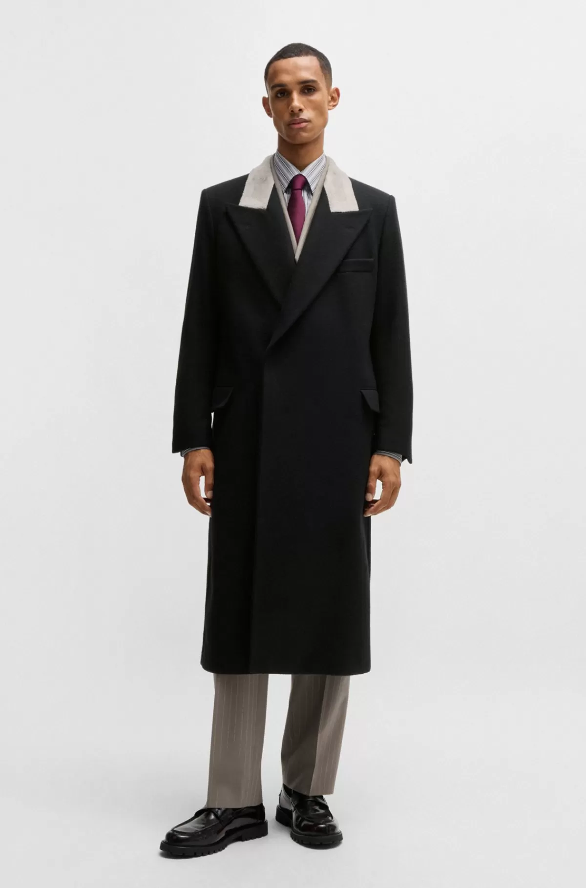 HUGO BOSS Frakke I Uldblanding Med Spidsrevers Sort Fashion