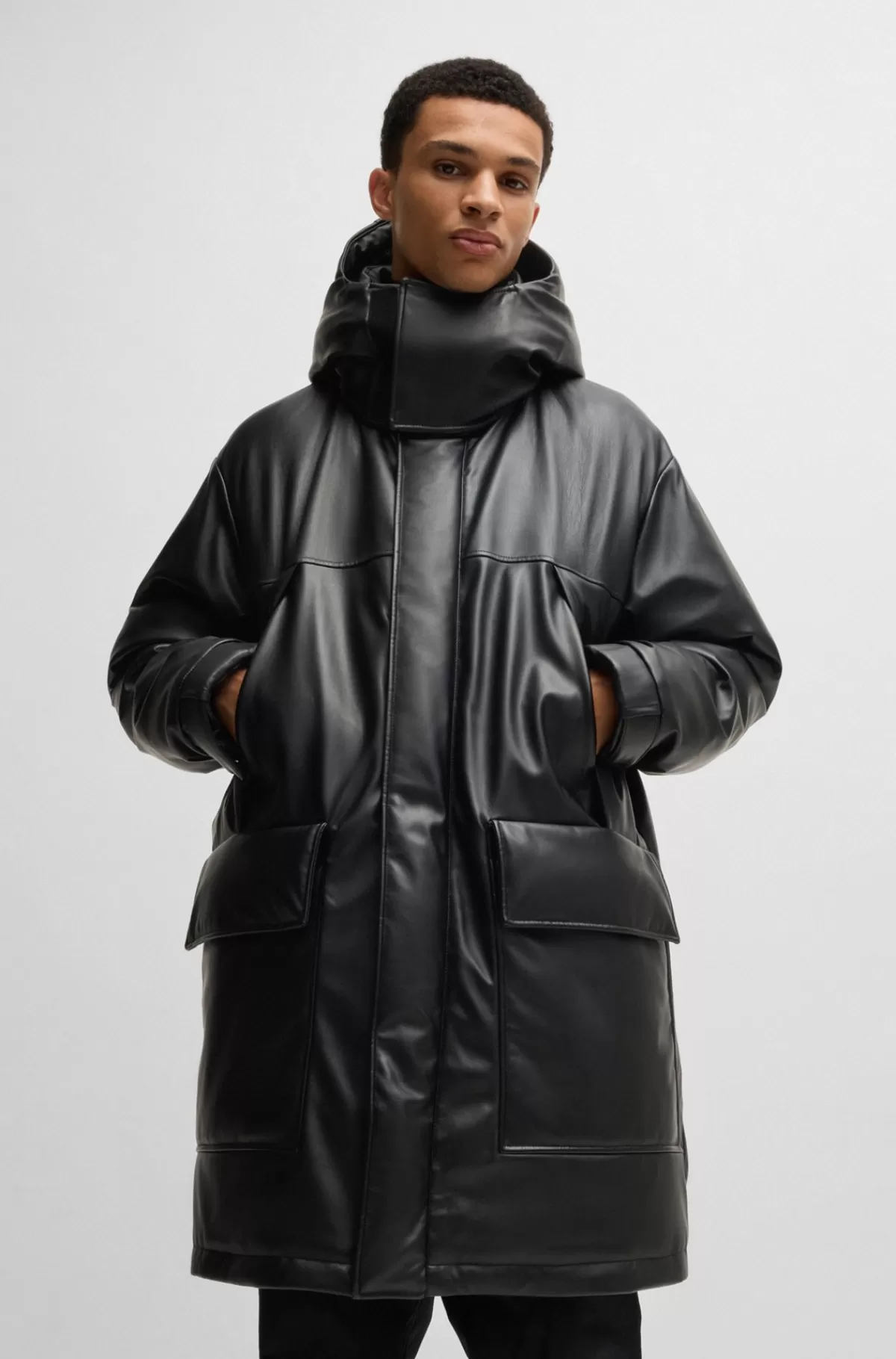 HUGO BOSS Frakke Med Relaxed Fit I Imiteret Læder Med Logohætte Sort Shop