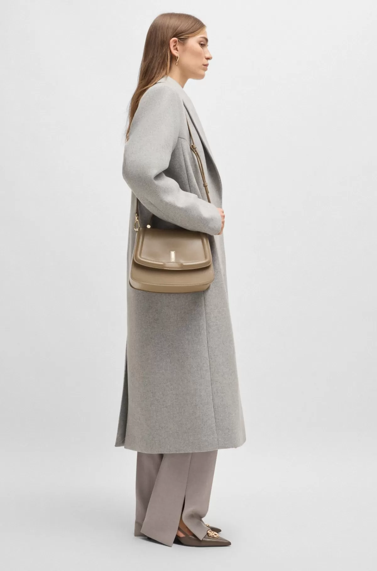 HUGO BOSS Håndtaske I Læder Med Hank Foroven Og Dobbelt B-monogram Brun Online