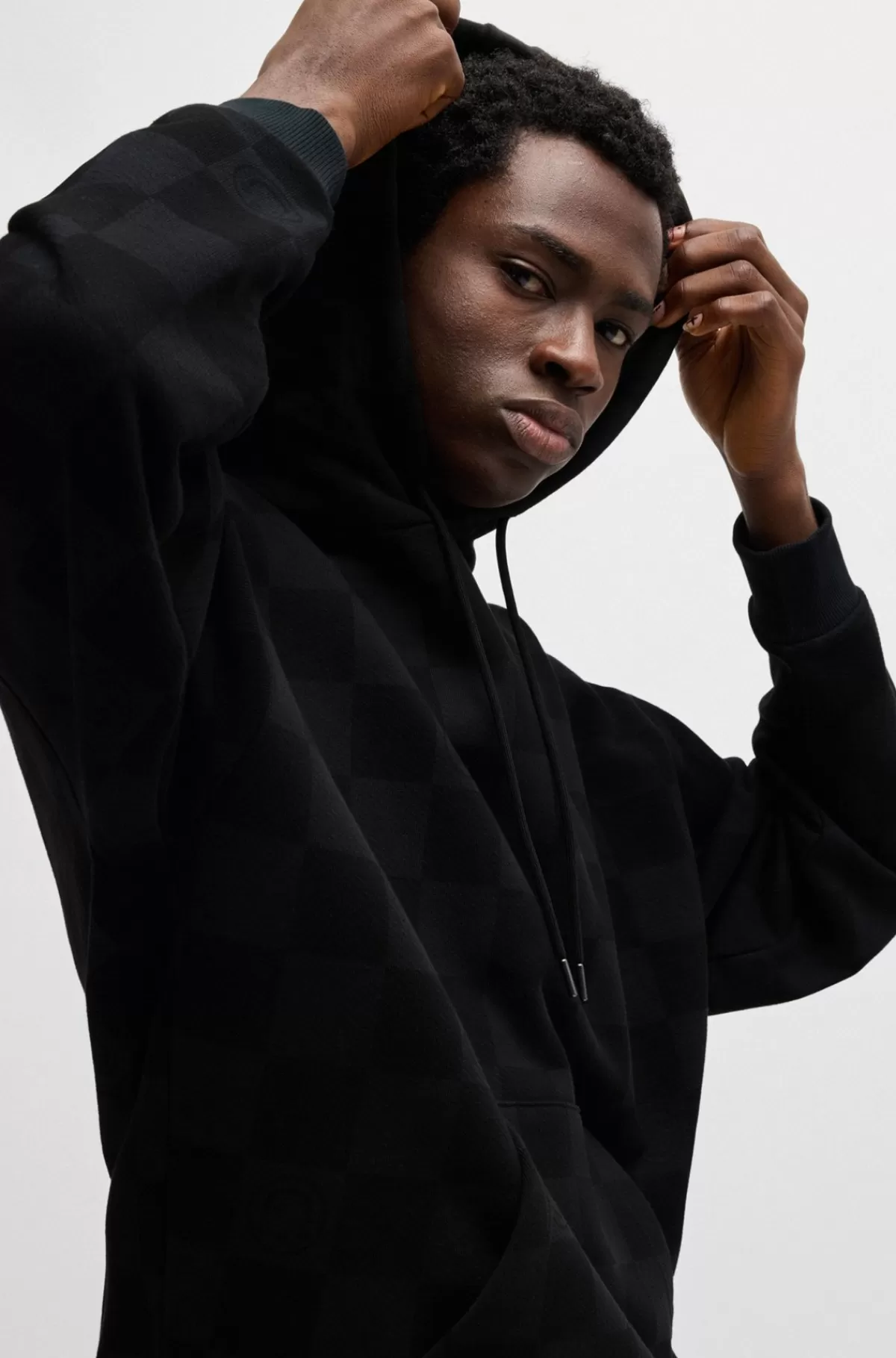 HUGO BOSS Hættetrøje Med Loose Fit I Sweatkvalitet Af Bomuld Med Skakternet Print Sort Discount