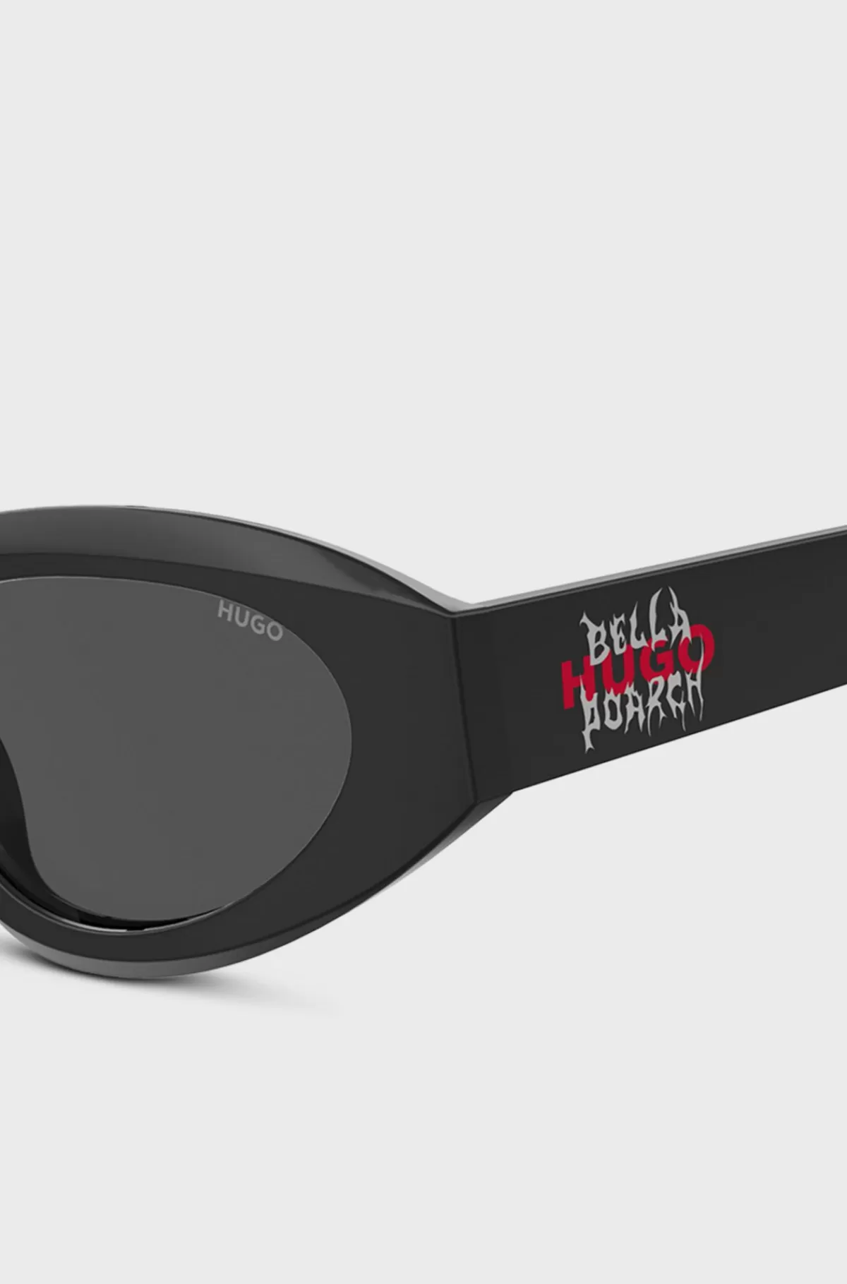 HUGO BOSS HUGO X Bella Poarch e Solbriller Med Særlig Branding Sort Online