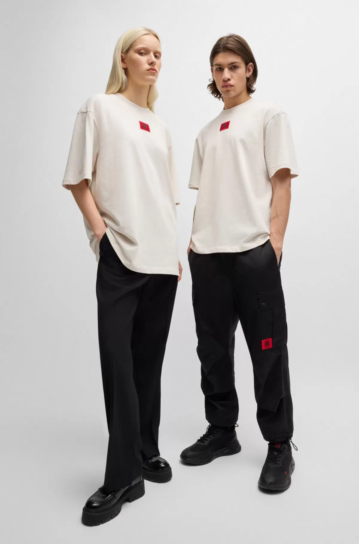HUGO BOSS HUGO X RB T-shirt Med Relaxed Fit Og Signaturgrafik Med Tyr Naturlig Best Sale