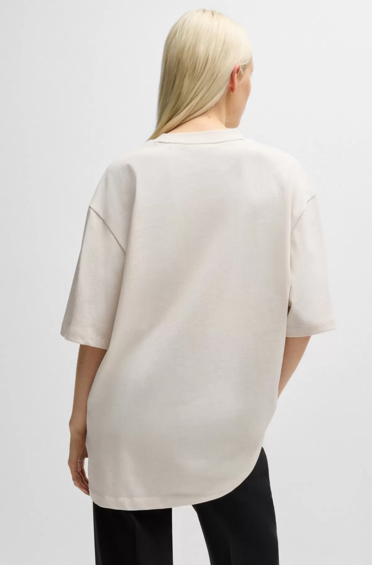 HUGO BOSS HUGO X RB T-shirt Med Relaxed Fit Og Signaturgrafik Med Tyr Naturlig Best Sale
