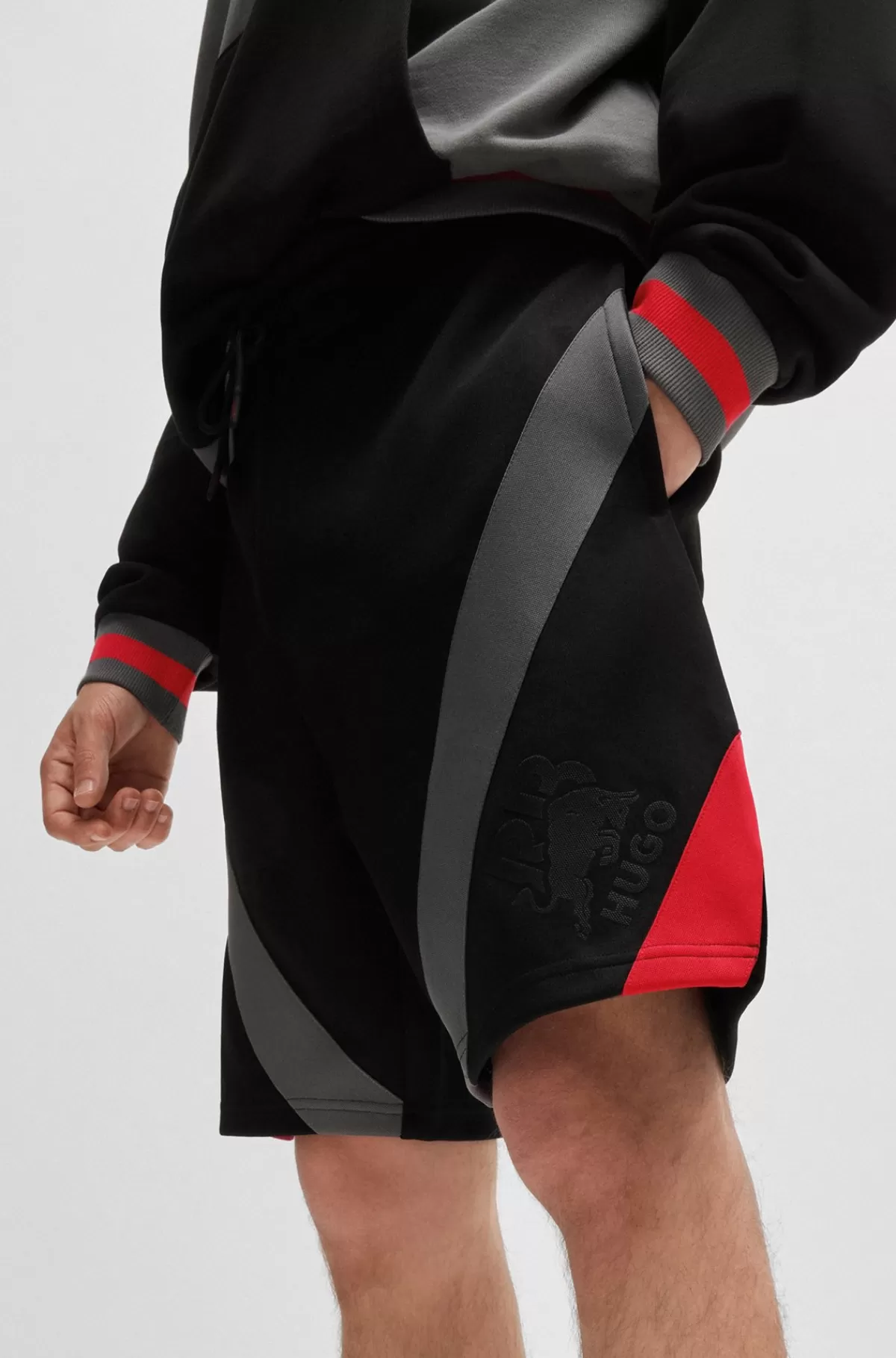HUGO BOSS HUGO X RB-shorts Med Oversize Fit Og Signaturgrafik Med Tyr Sort Flash Sale