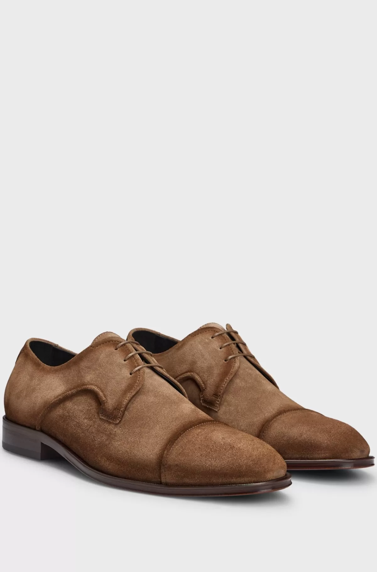HUGO BOSS Italiensk Fremstillede Derbysko I Ruskind Med Cap Toe Beige Cheap