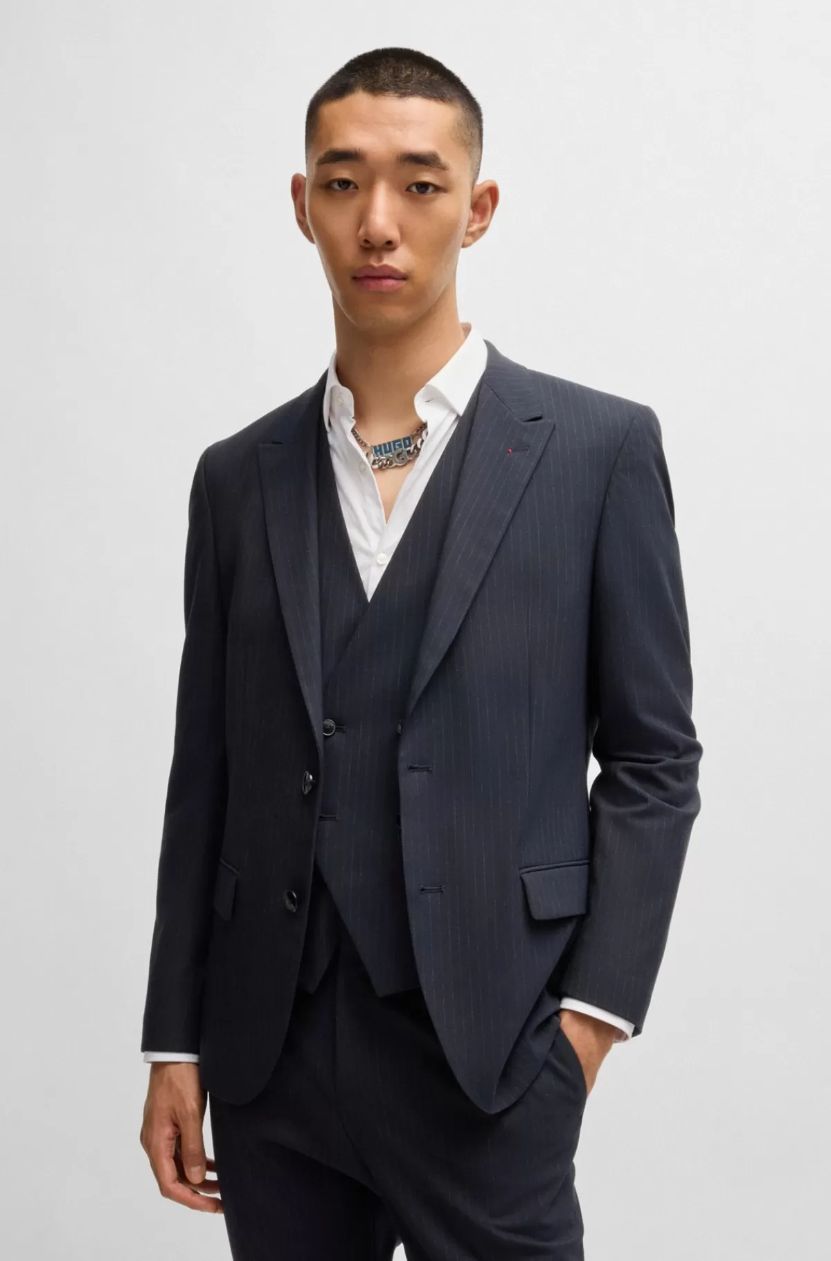 HUGO BOSS Jakkesæt I Tre Dele Med Slim Fit I Stof Med Performance-stræk Mørkeblå Hot