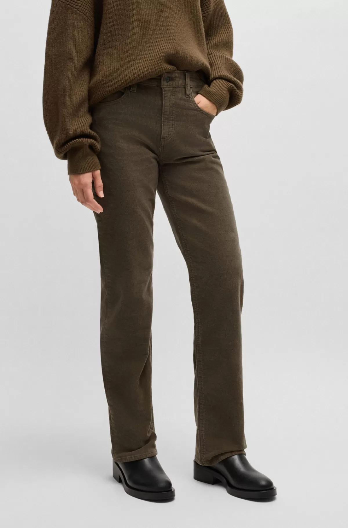 HUGO BOSS Jeans Med Straight Fit I Brun Fløjl Med Behageligt Stræk Mørkegrøn Shop