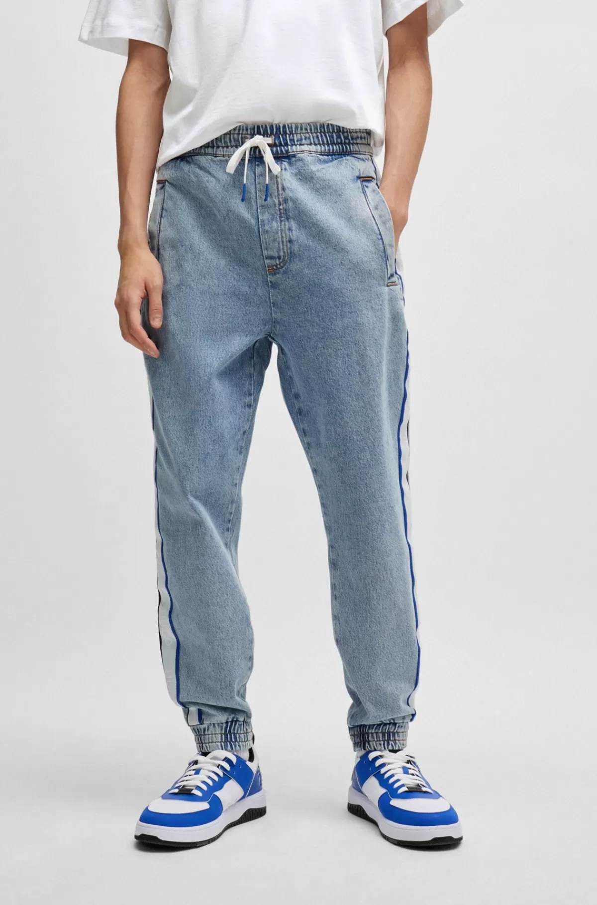 HUGO BOSS Jeans Med Tapered Fit, Opsmøget Sømkant Og Logobånd Blå Best Sale
