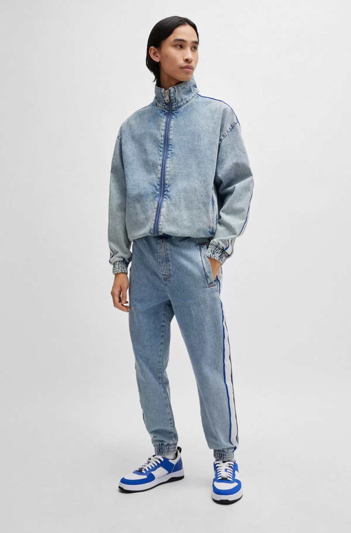 HUGO BOSS Jeans Med Tapered Fit, Opsmøget Sømkant Og Logobånd Blå Best Sale