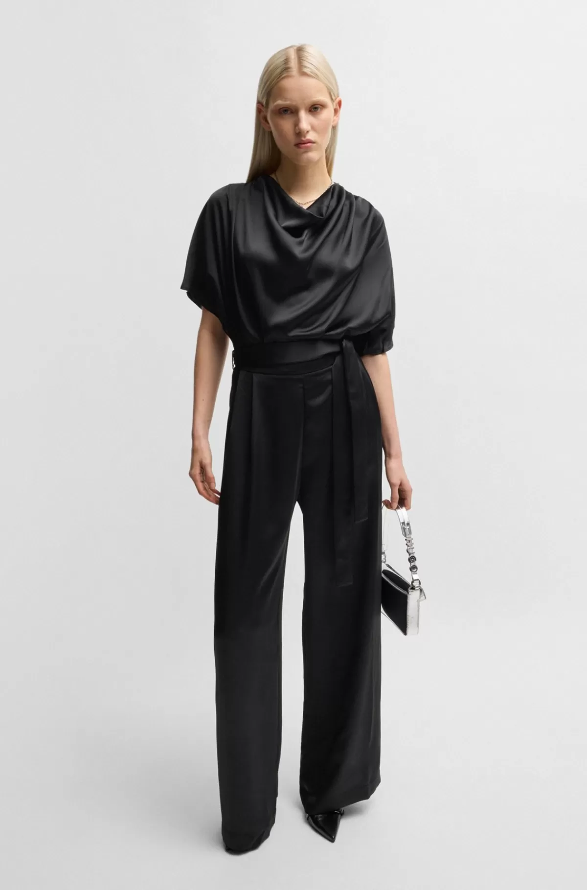 HUGO BOSS Jumpsuit I Draperende Satin Med Vandfaldsudskæring Og Regular Fit Sort Best