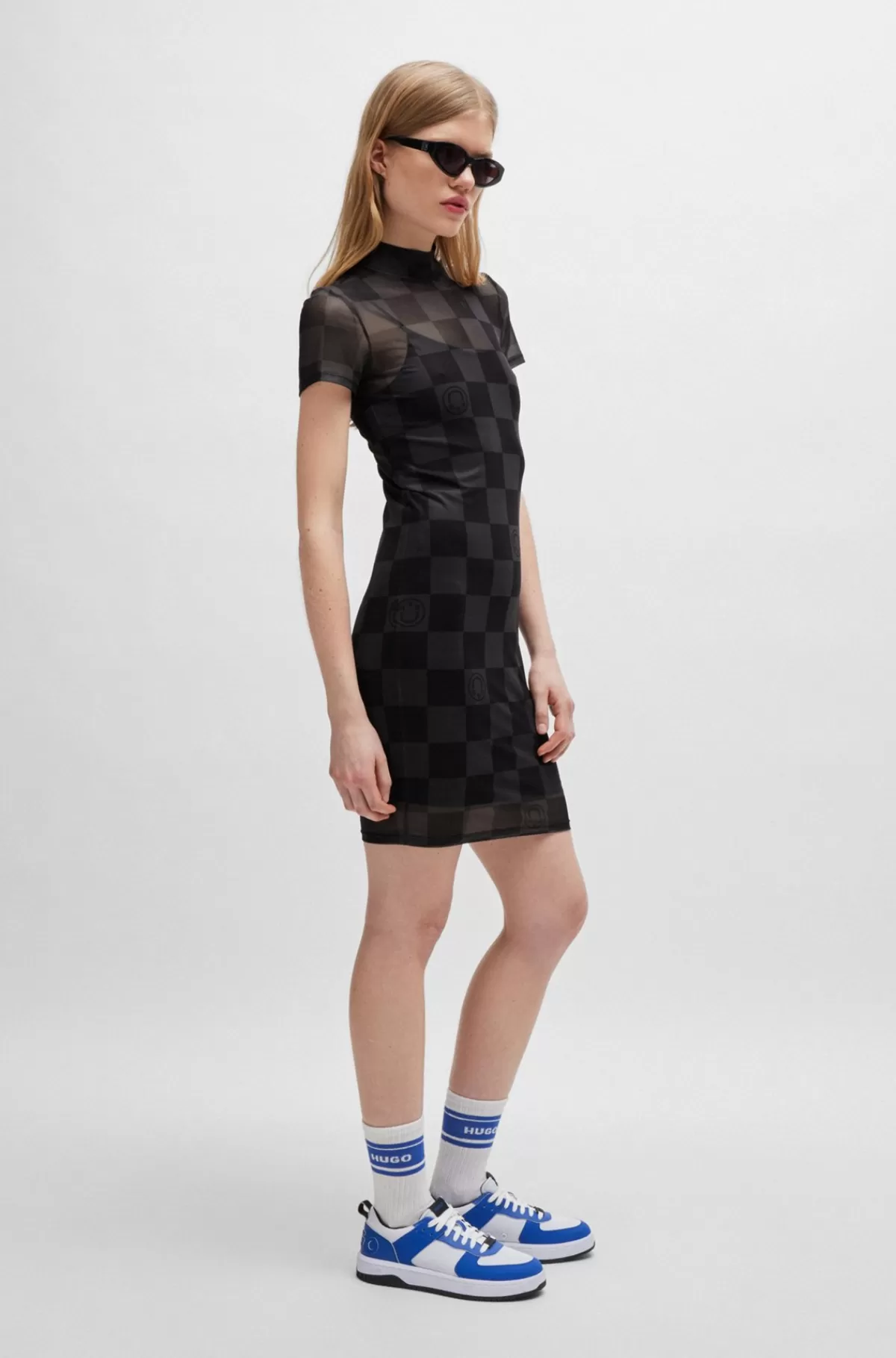 HUGO BOSS Kjole Med Korte ærmer I Mesh Med Stræk Og Sæsonens Print Sort mønstret Sale