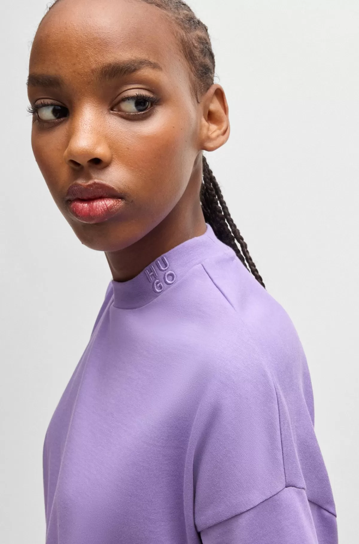HUGO BOSS Kort T-shirt I Bomuldsjersey Med Relaxed Fit Og Stablet Logo Lyslilla Sale