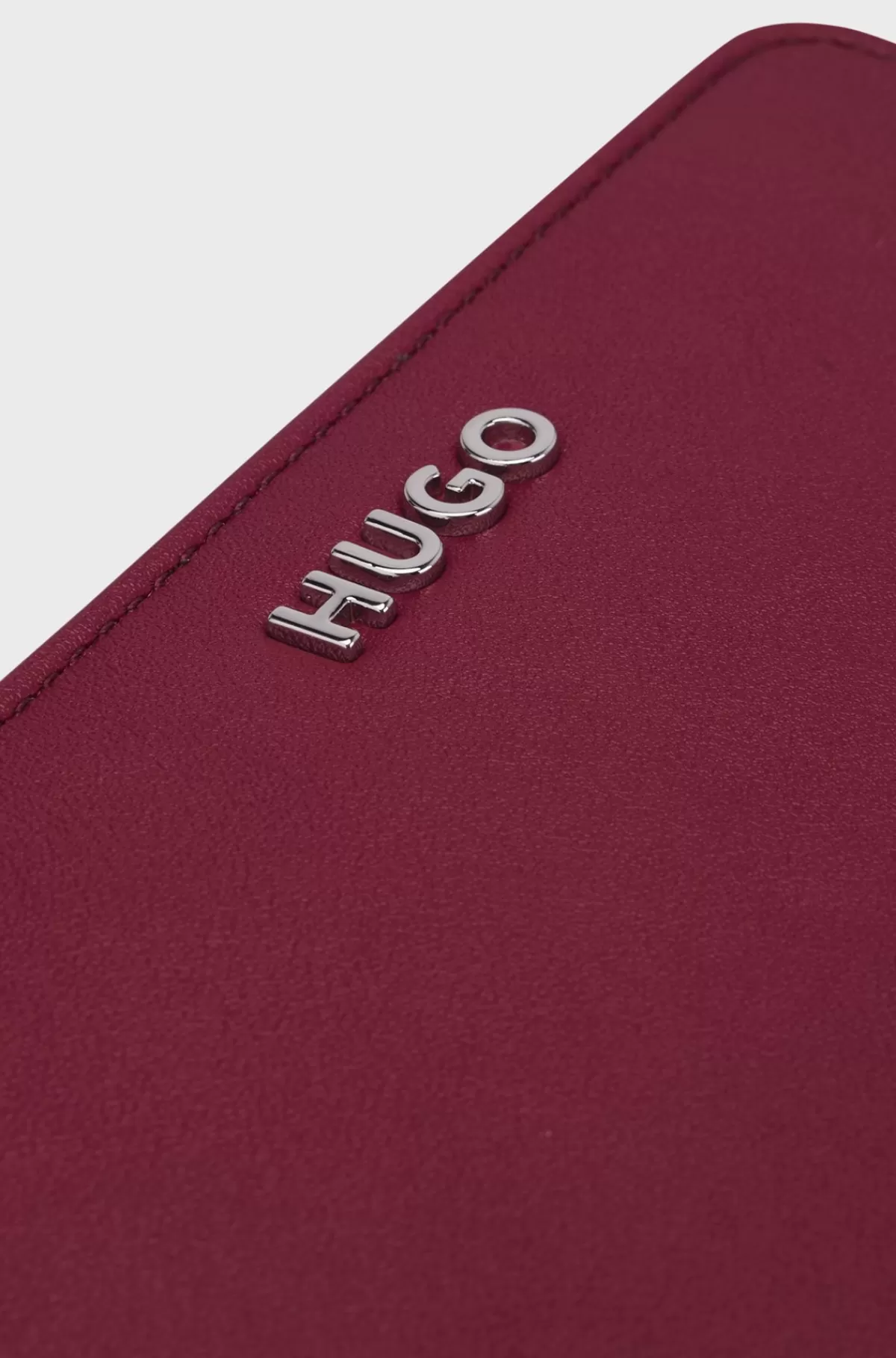 HUGO BOSS Lille Pung Med Lynlås Hele Vejen Rund I Imiteret Læder Med Logobogstaver Mørkerød Best Sale