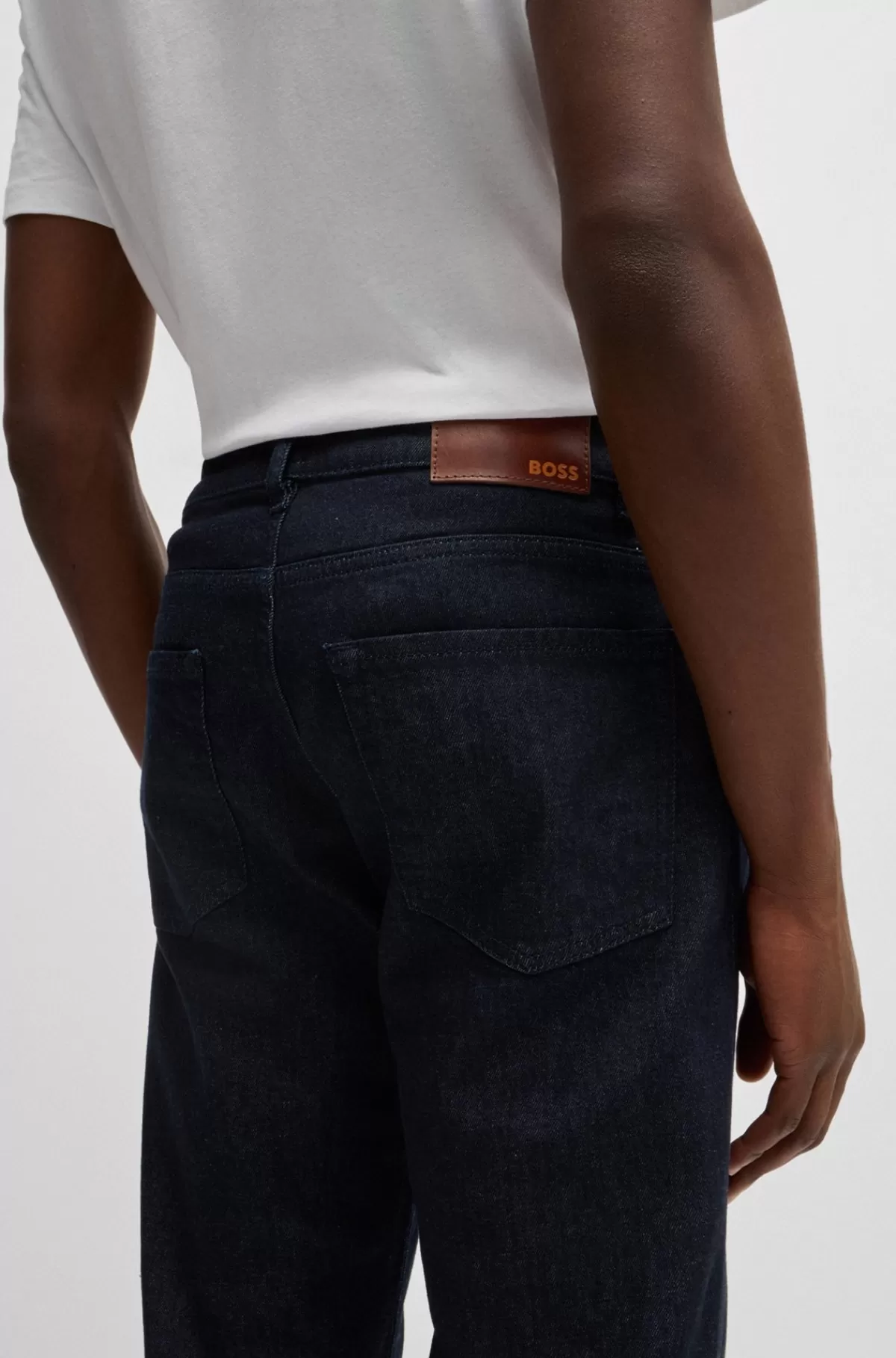 HUGO BOSS Maine Jeans I Regular Fit I En Dyb Indigofarvet Denim Med Behageligt Stræk Mørkeblå Online