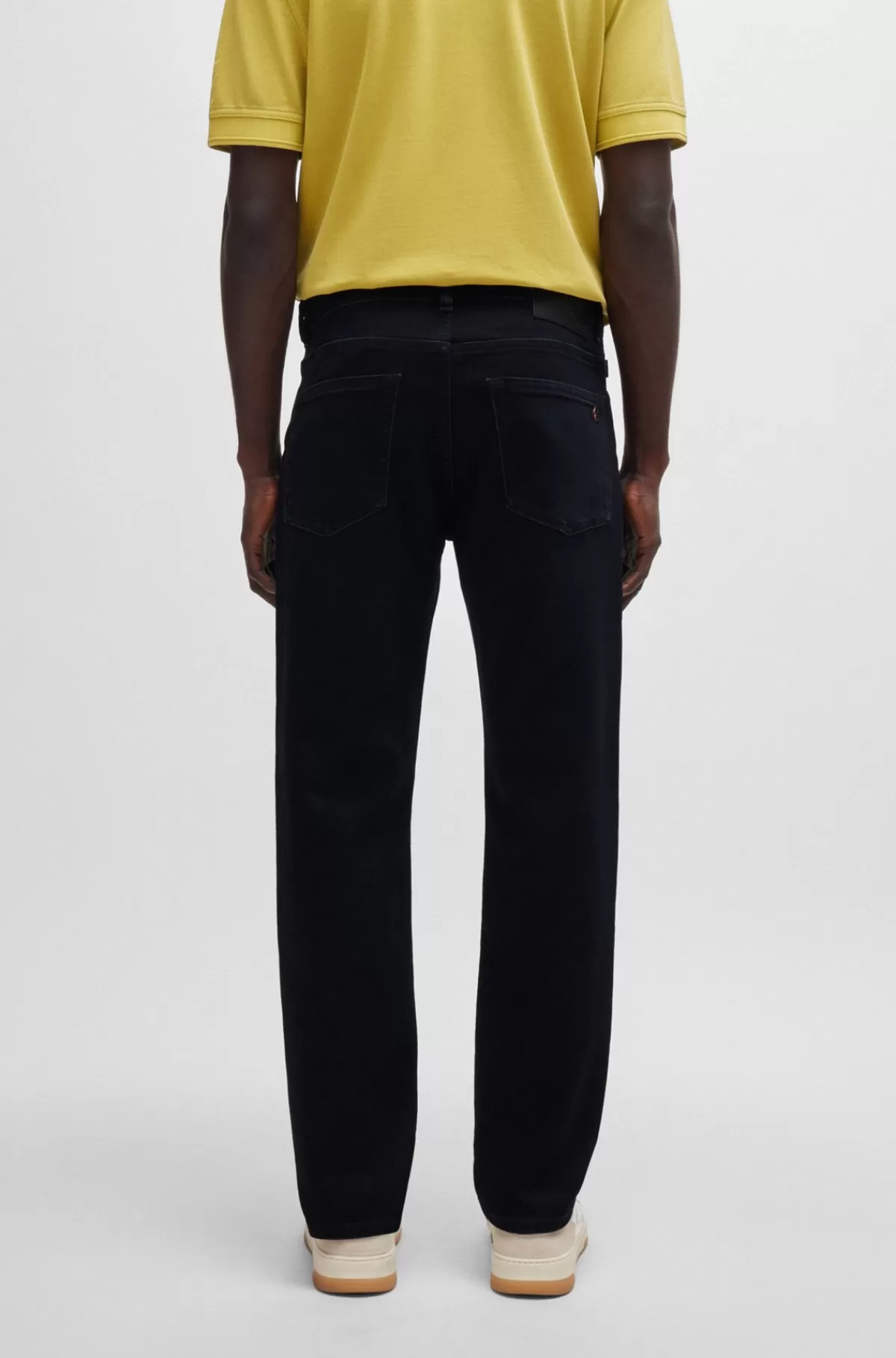 HUGO BOSS Maine Regular Fit Jeans I Blåsort Denim Med Behageligt Stræk Mørkeblå Clearance