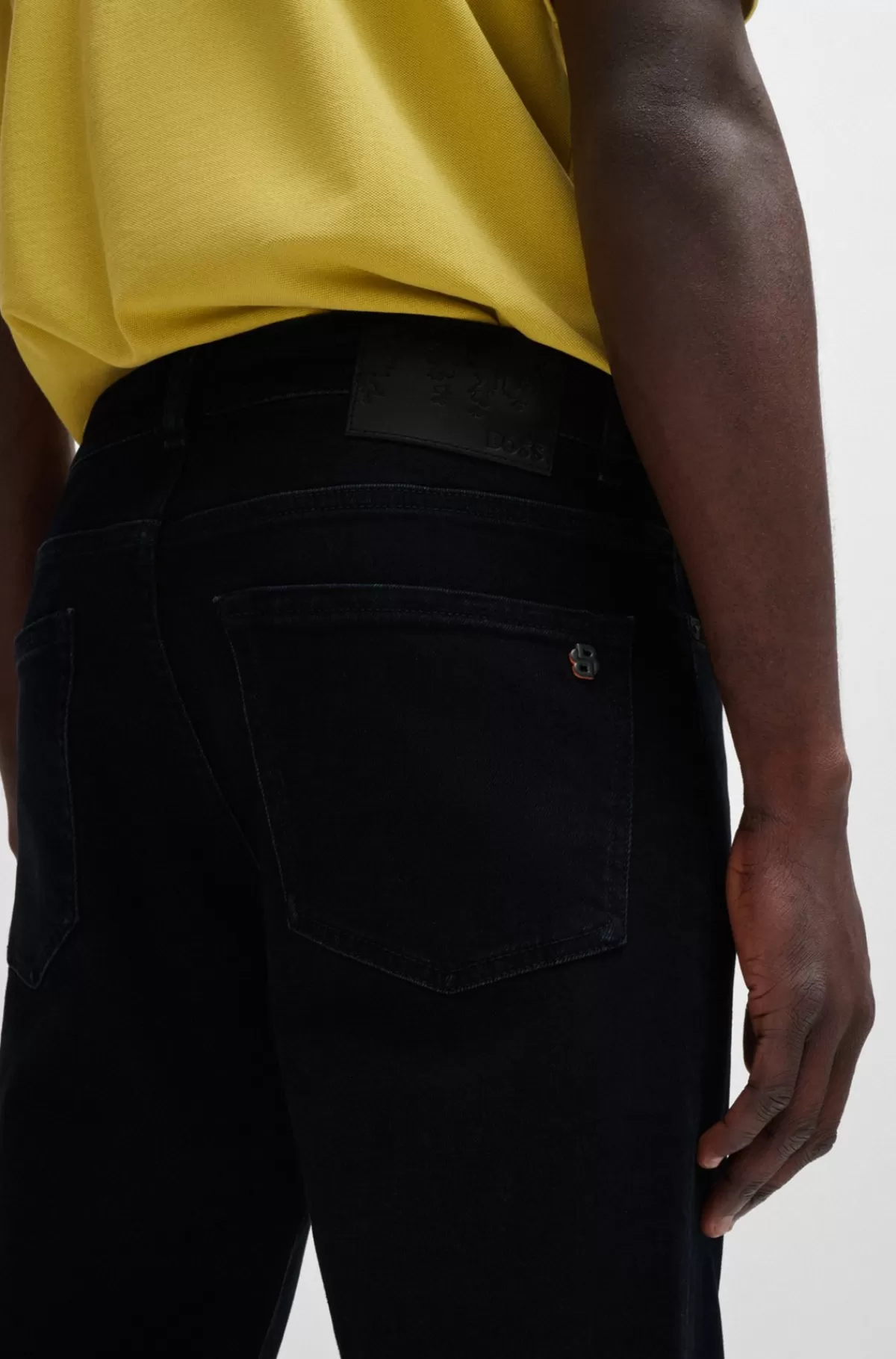 HUGO BOSS Maine Regular Fit Jeans I Blåsort Denim Med Behageligt Stræk Mørkeblå Clearance