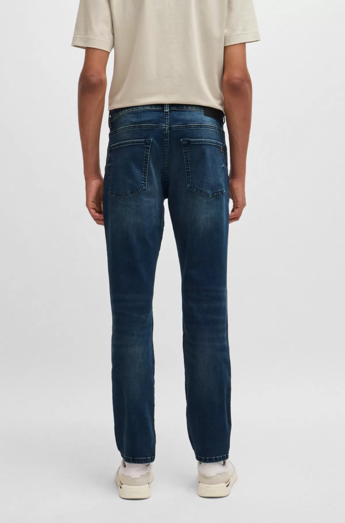 HUGO BOSS Maine Regular Fit Jeans I Ekstra Blød Og Smidig Blåsort Denim Mørkeblå Flash Sale