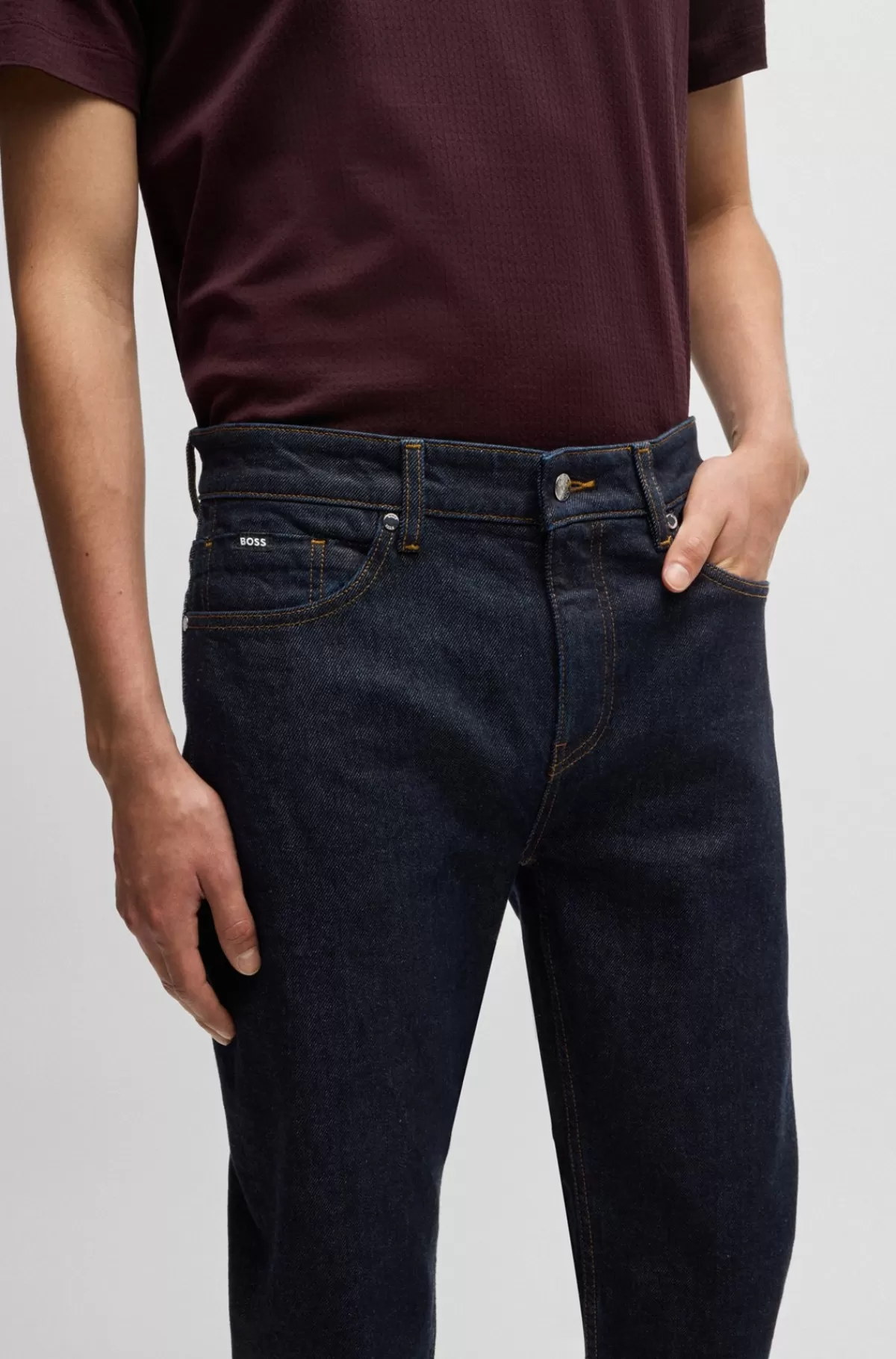 HUGO BOSS Maine Regular Fit Jeans I Denim Med Behageligt Stræk Mørkeblå Hot