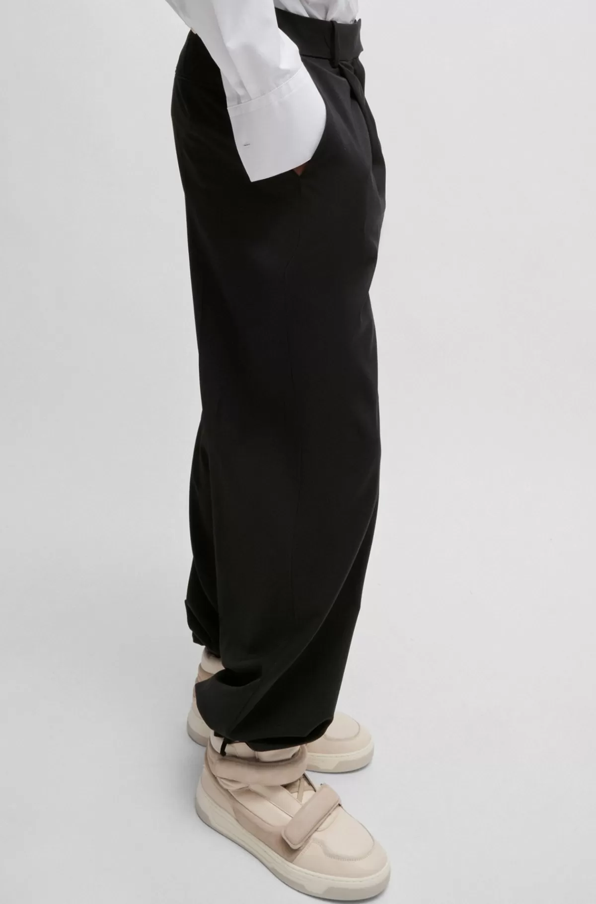 HUGO BOSS NAOMI X BOSS-bukser Med Regular Fit I Uld Med Naturligt Stræk Sort Fashion