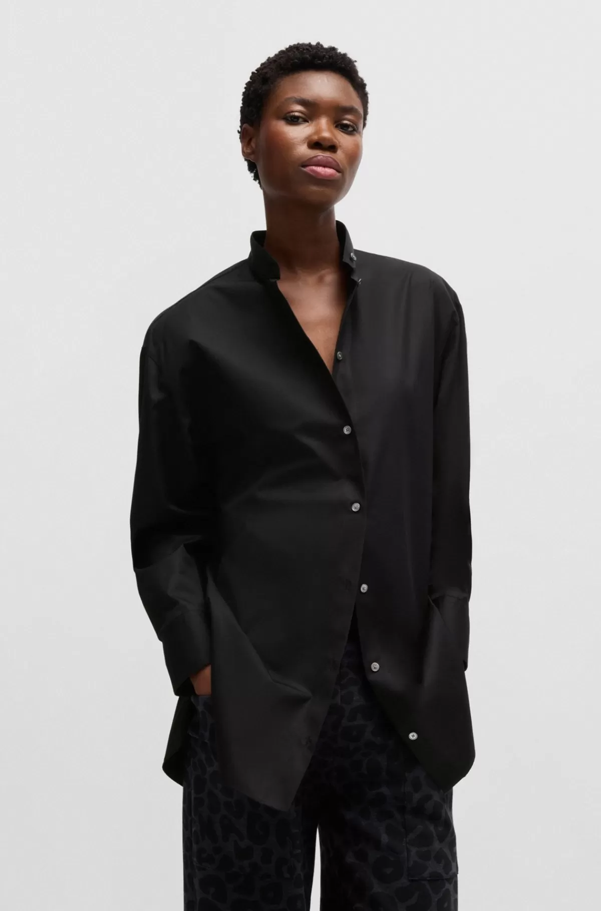 HUGO BOSS Oversize Fit Naomi X BOSS-skjorte I Bomuld Sort Discount