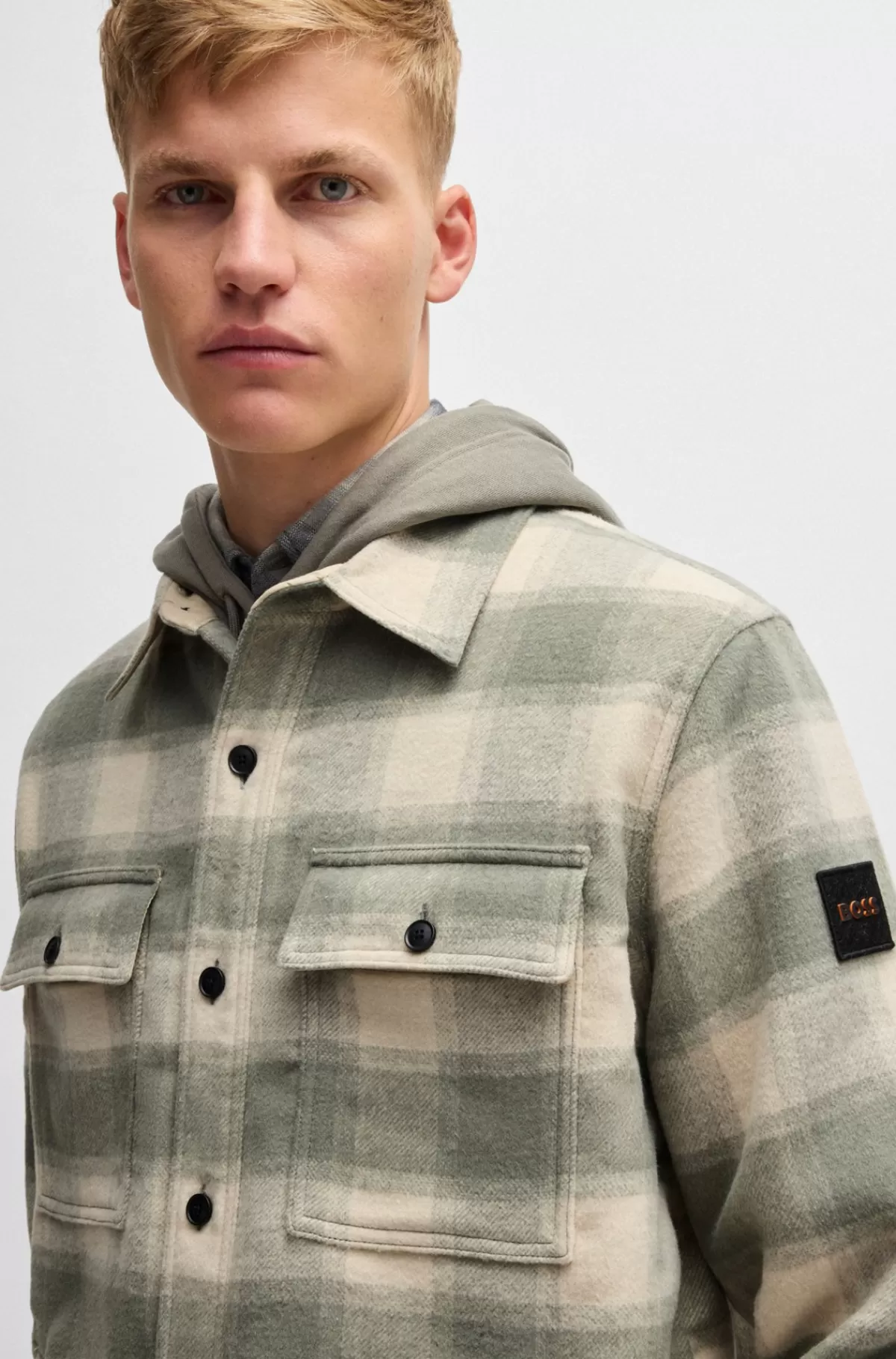 HUGO BOSS Oversize Fit Yderskjorte I Ternet Tweed Og Krave Med Spidse Flipper Lys beige Online