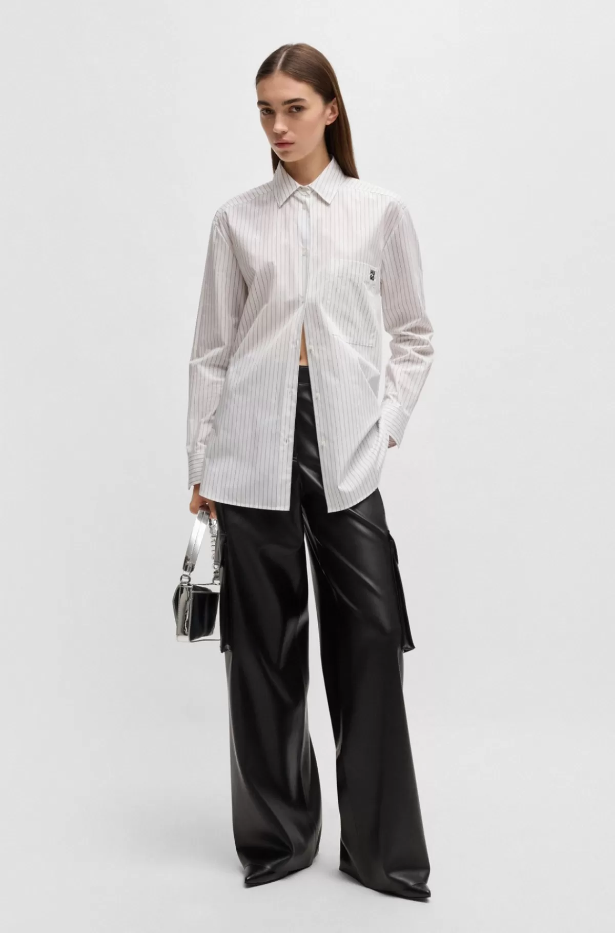 HUGO BOSS Oversized Fit Skjorte I Stribet Bomuld Med Sommerfugleprint Hvid mønstret Store