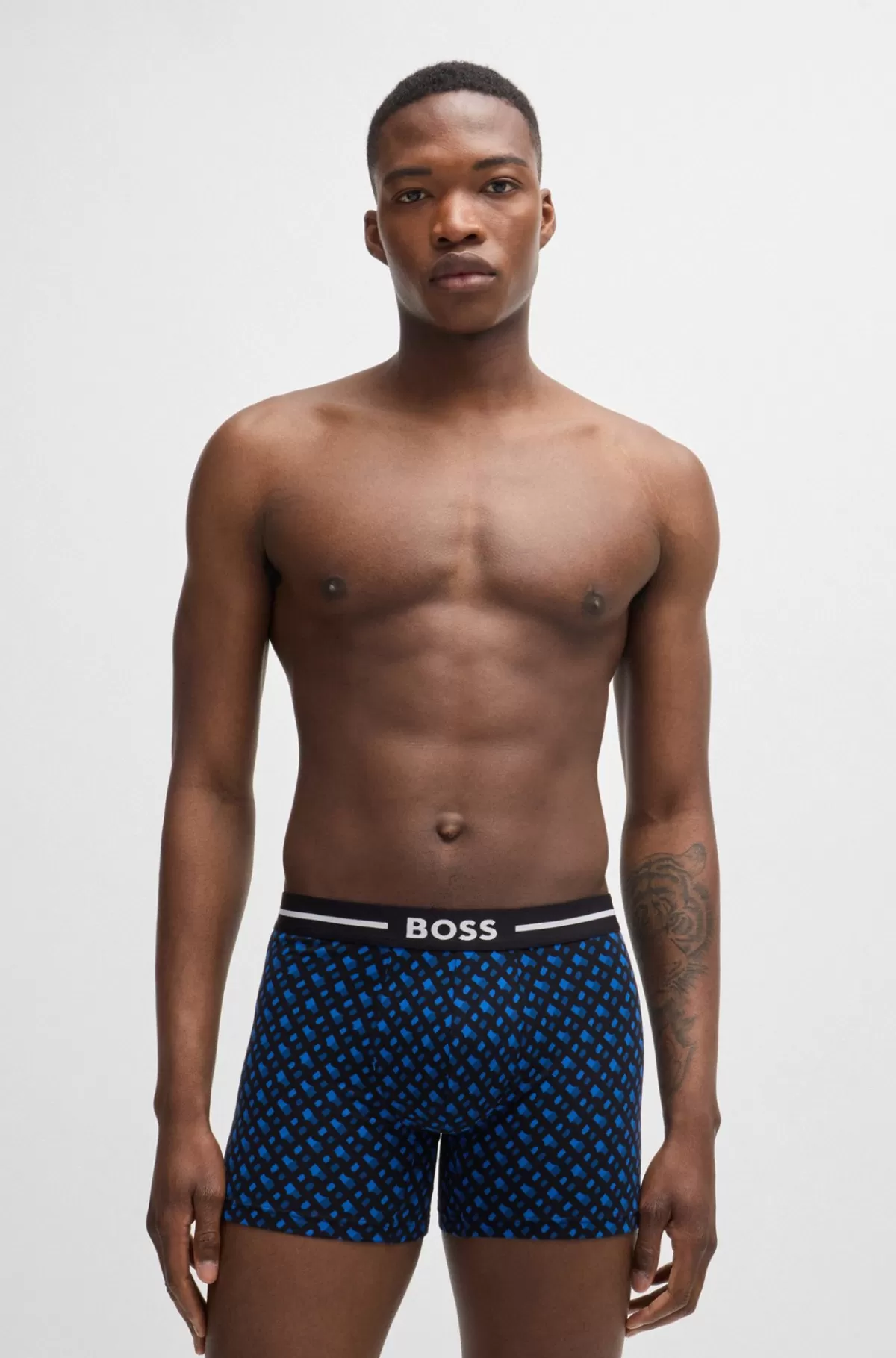 HUGO BOSS Pakke Med Tre Par Boxershorts I Bomuld Med Stræk Sort/blå Outlet