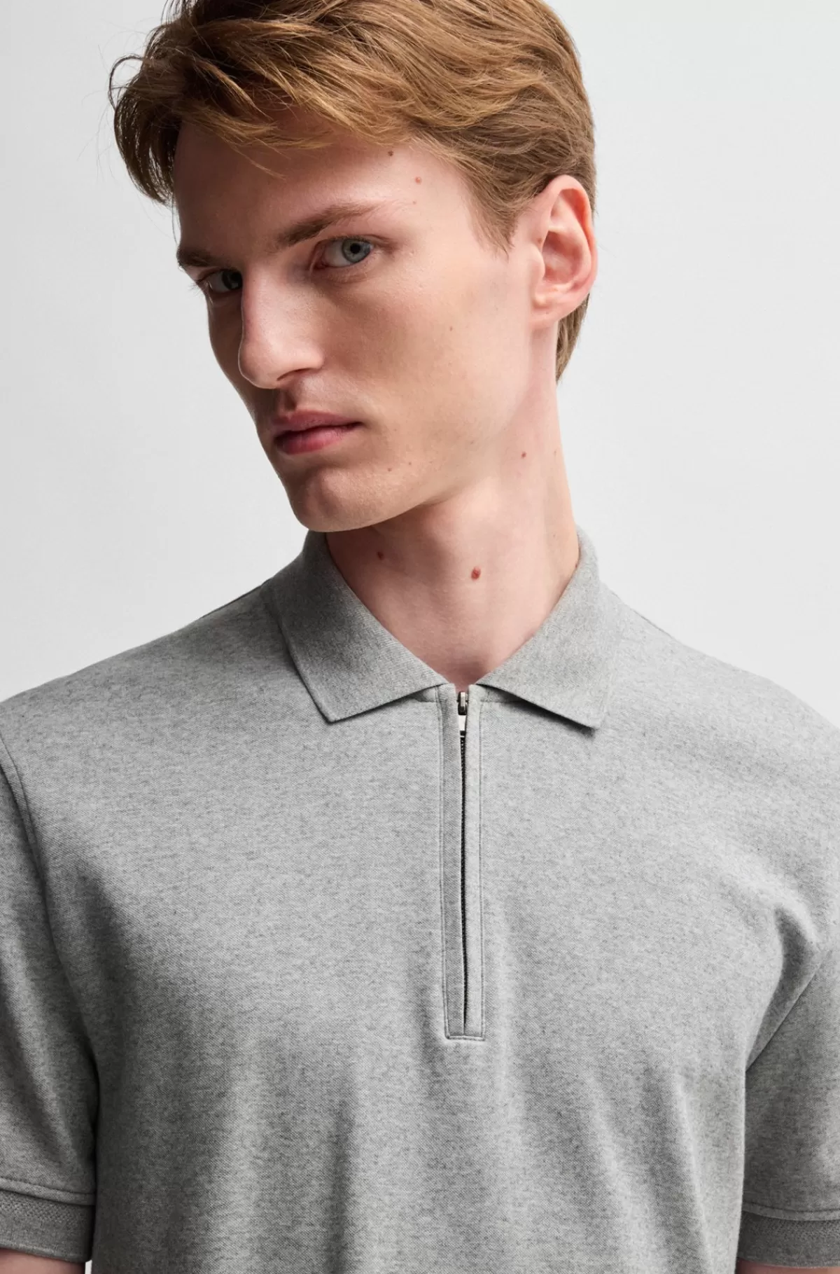 HUGO BOSS Poloshirt Med En Lynlås I Halsen I Bomuld Og Kashmir Lysegrå Discount
