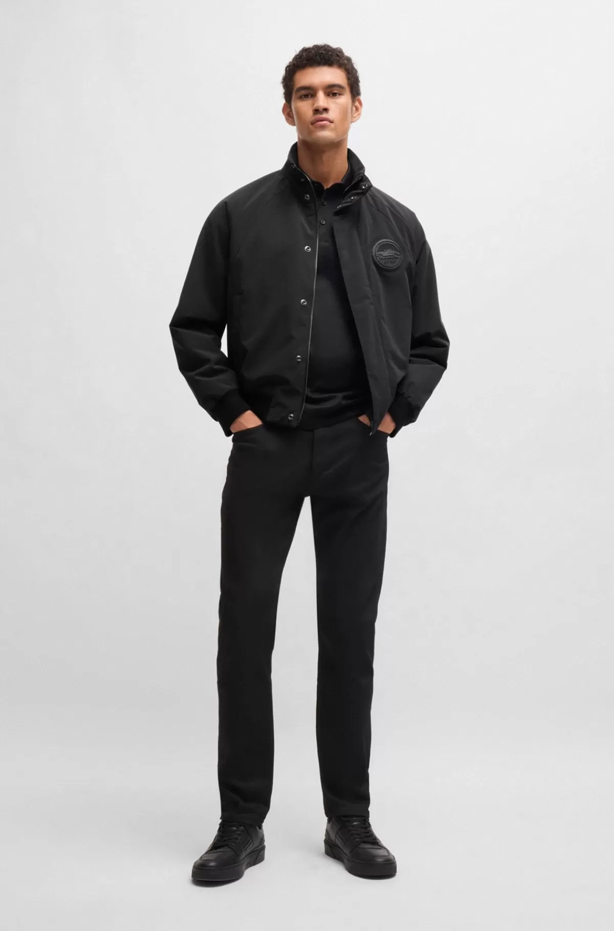 HUGO BOSS Porsche X BOSS Vandskyende Jakke Med Særlig Branding Sort Cheap