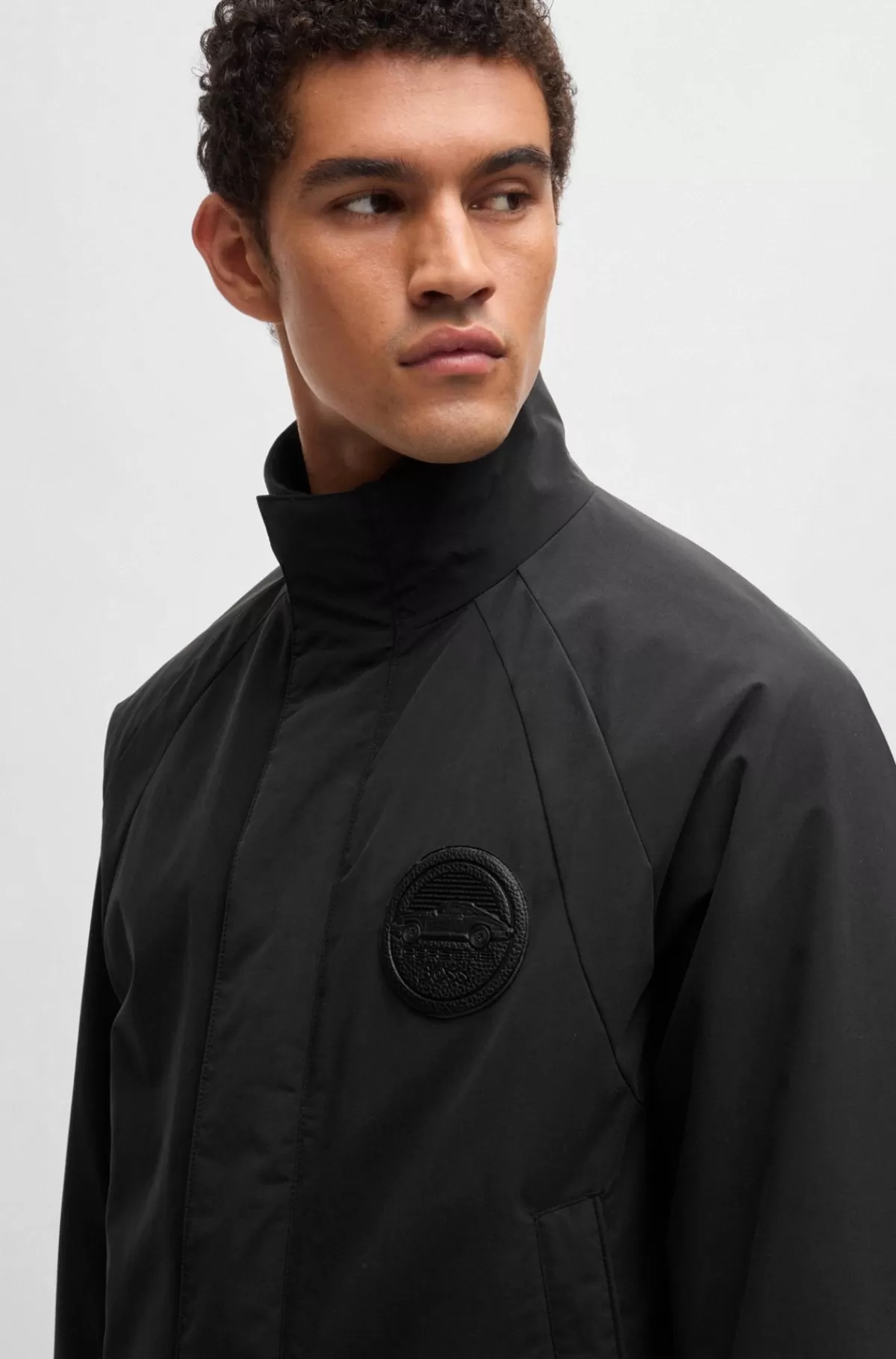HUGO BOSS Porsche X BOSS Vandskyende Jakke Med Særlig Branding Sort Cheap
