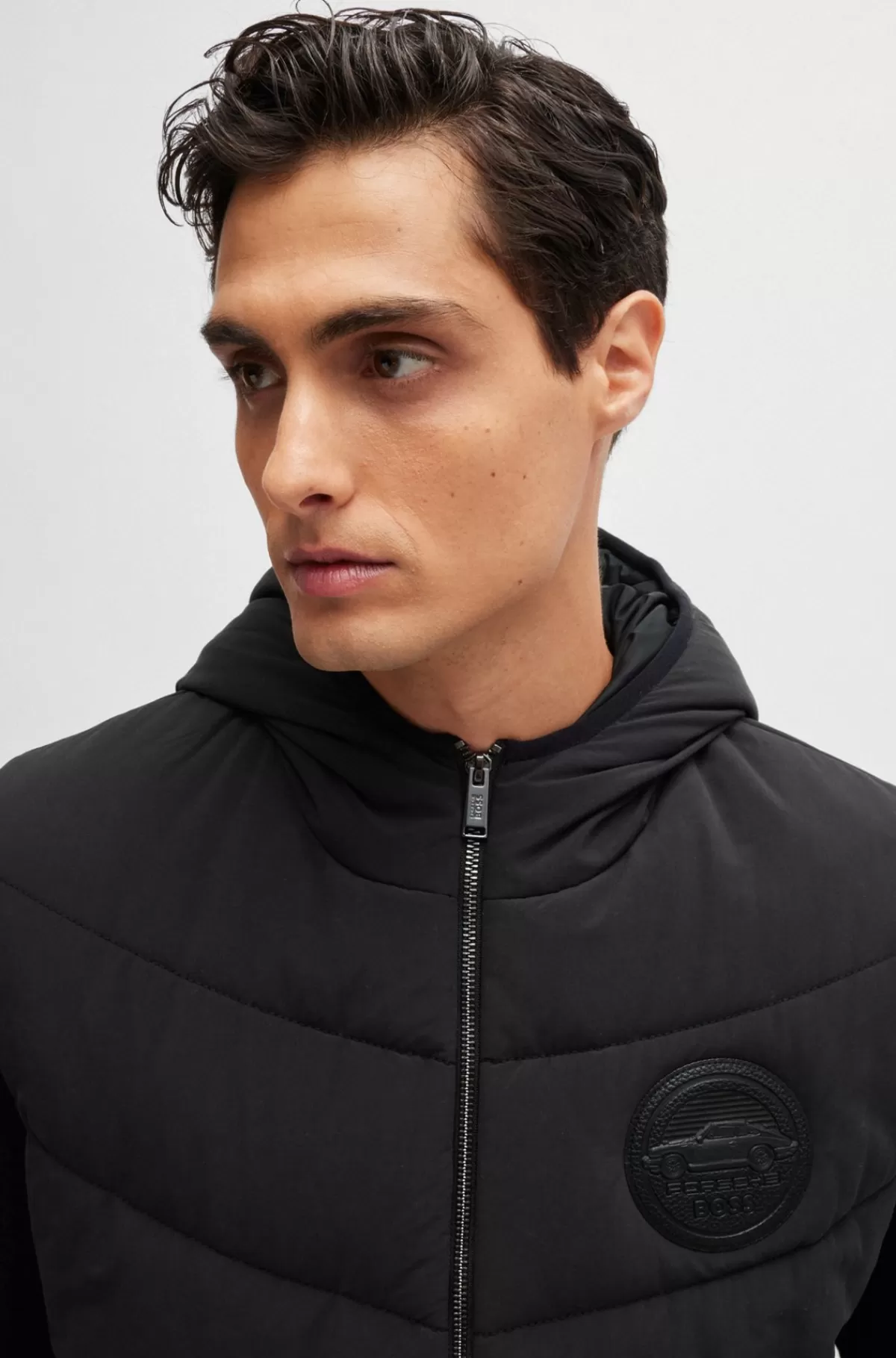 HUGO BOSS Porsche X BOSS-jakke I Blandede Materialer Med Hætte Og Særlig Branding Sort Hot